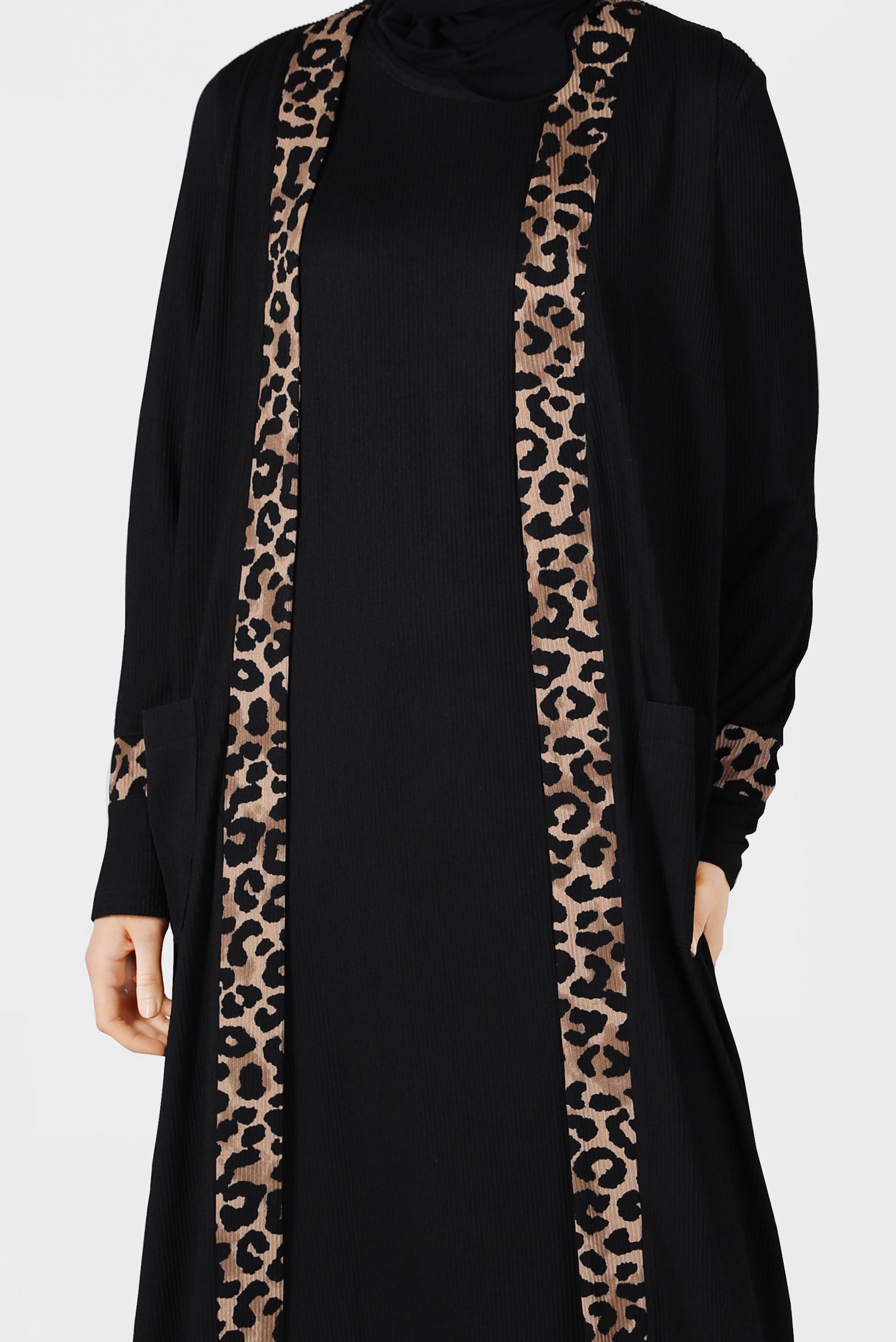 Hijab clothing BLACK LEOPARD PATTERN 2-PIECE SKIRTED SUIT 20017 