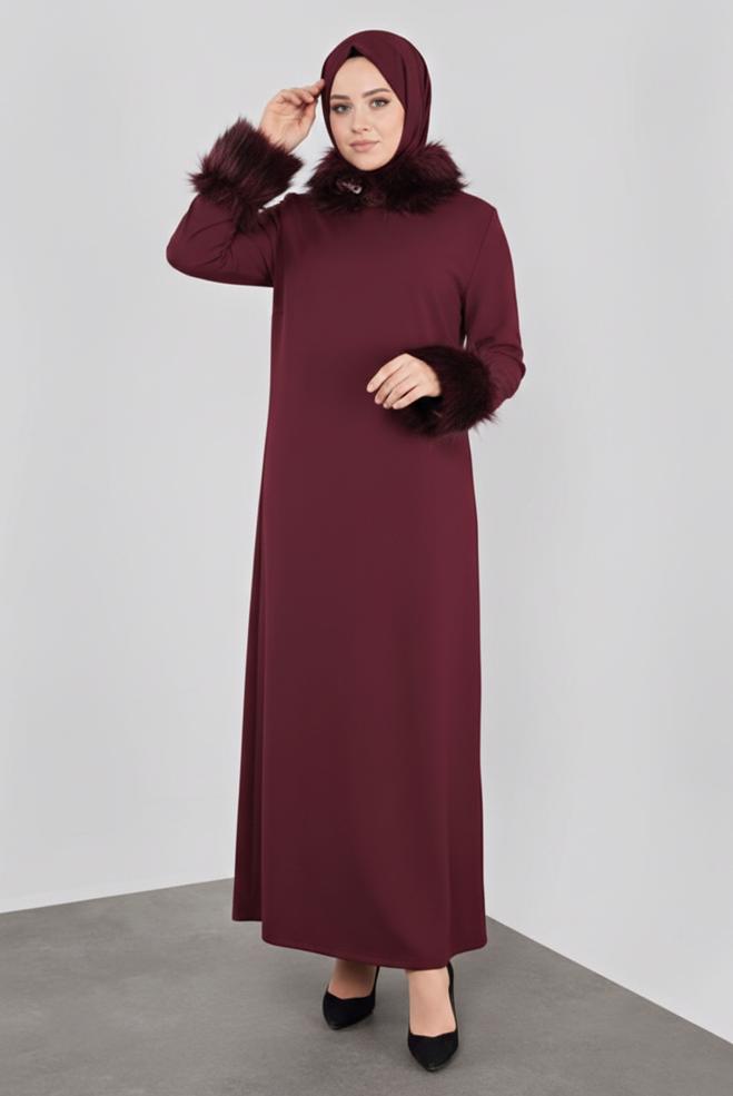 Vêtements hijab ROUGE BORDEAUX ROBE DÉTAILLÉE EN FAUSSE FOURRURE 20111 - ALVİNA