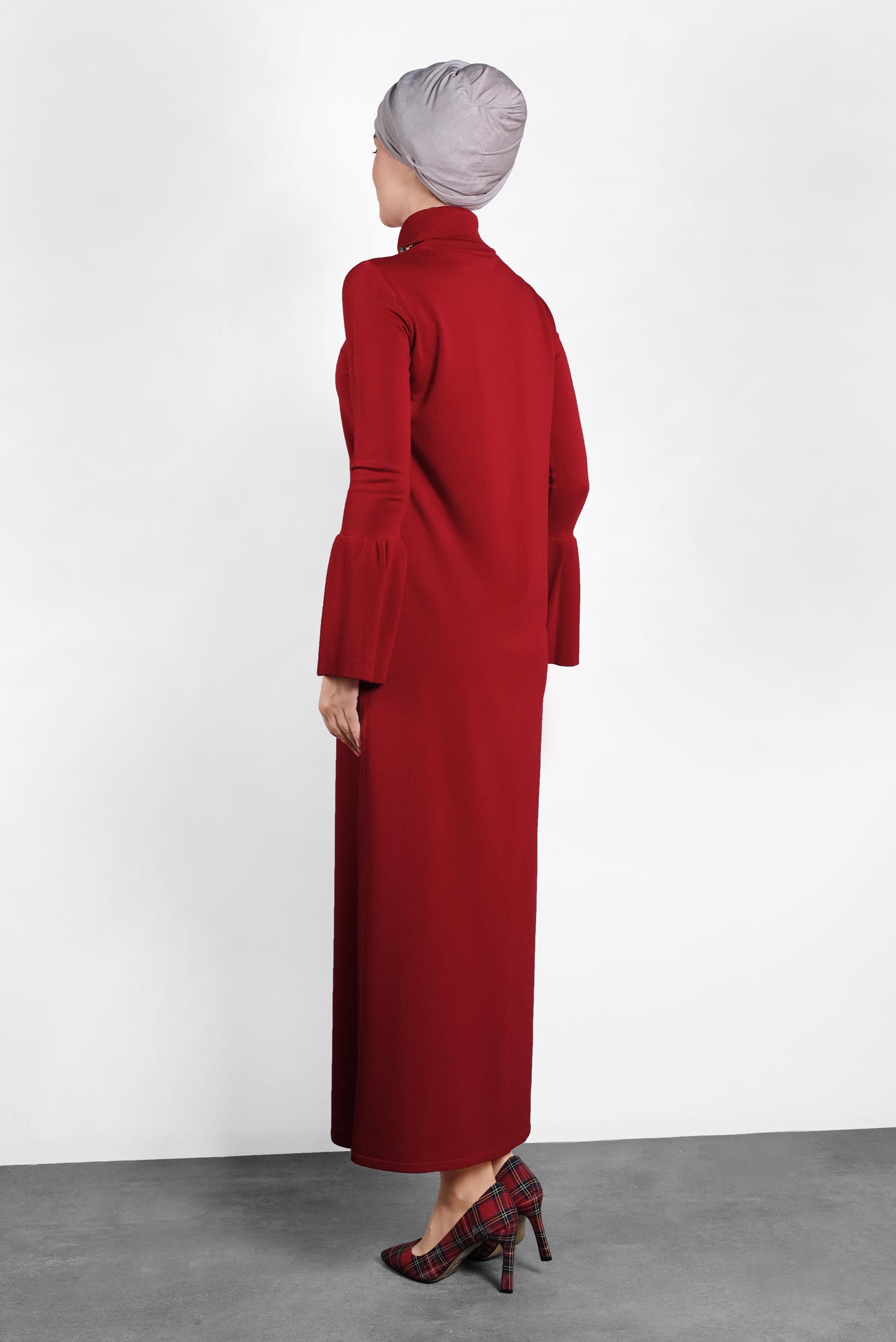 Tesettür giyim KIRMIZI KOLLARI VOLANLI BOĞAZLI GENİŞ KESİM ELBİSE 40012 