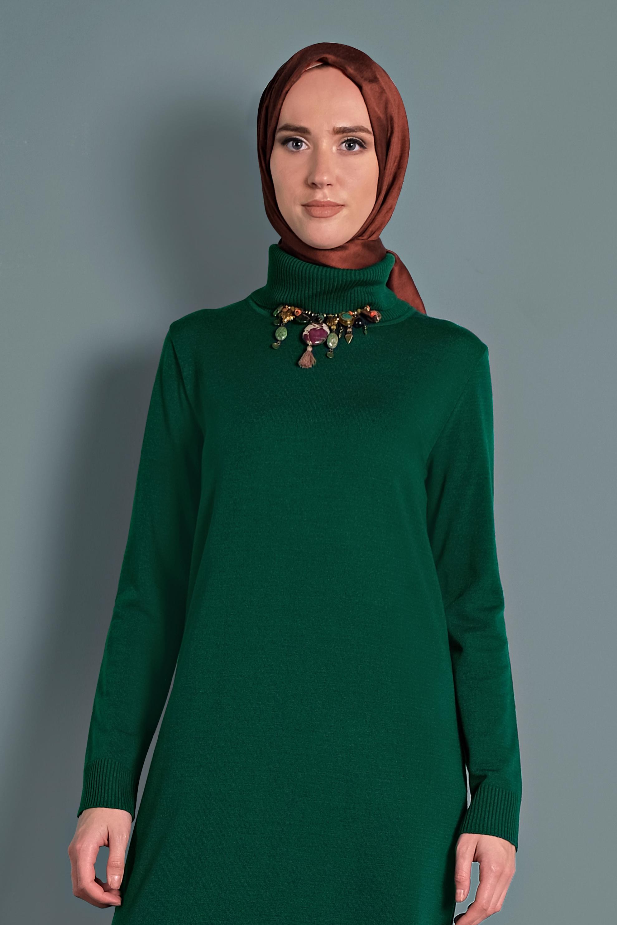 Tesettür giyim YEŞİL BOĞAZLI TRİKO ELBİSE 40024 