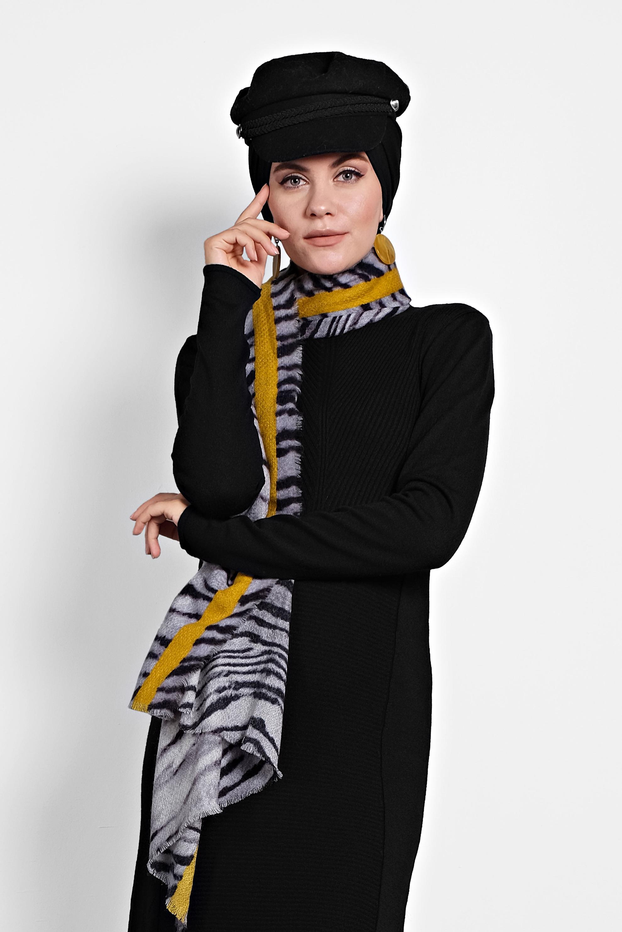 Tesettür giyim SİYAH FİTİLLİ TRİKO ELBİSE 40047