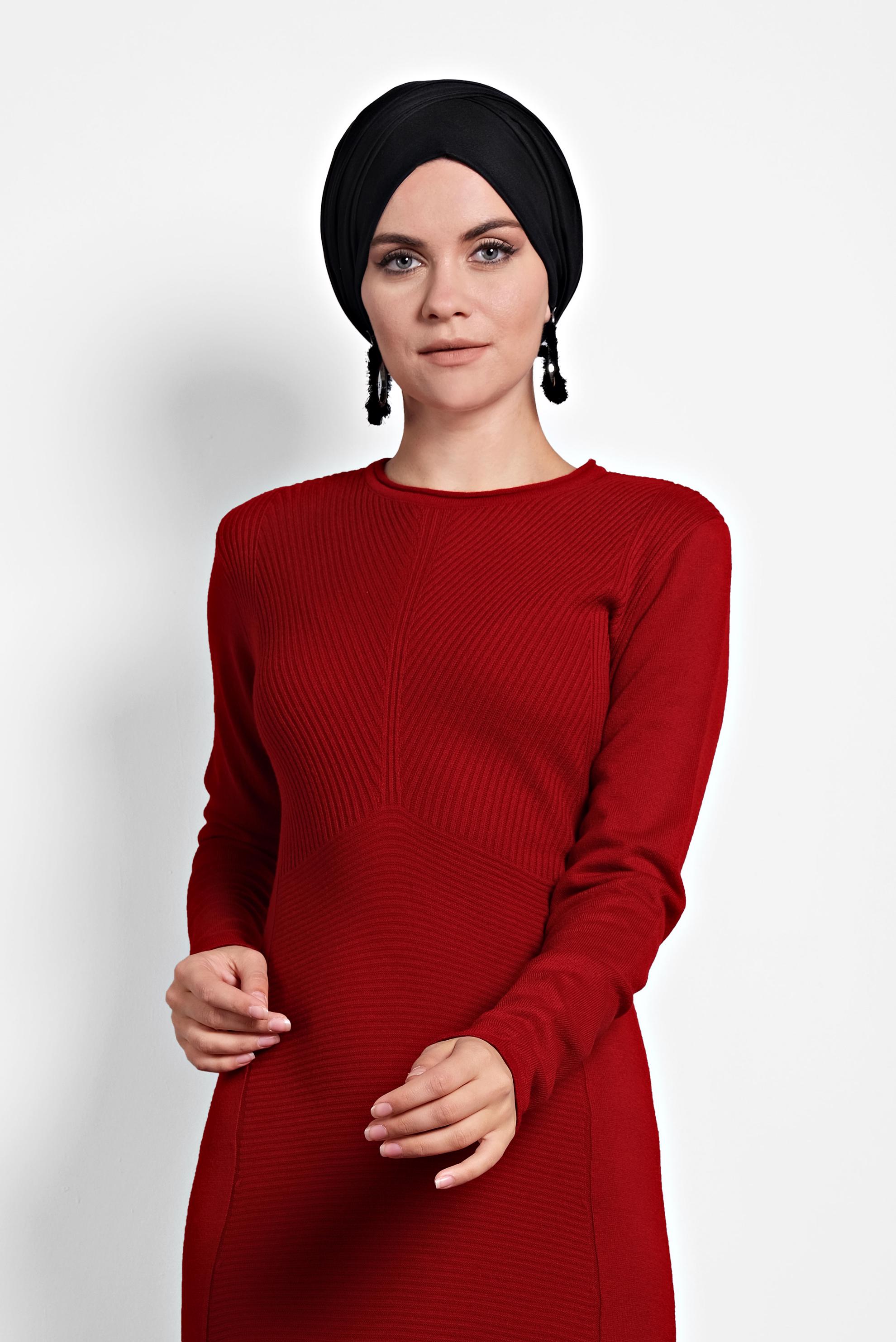 Tesettür giyim KIRMIZI FİTİLLİ TRİKO ELBİSE 40047