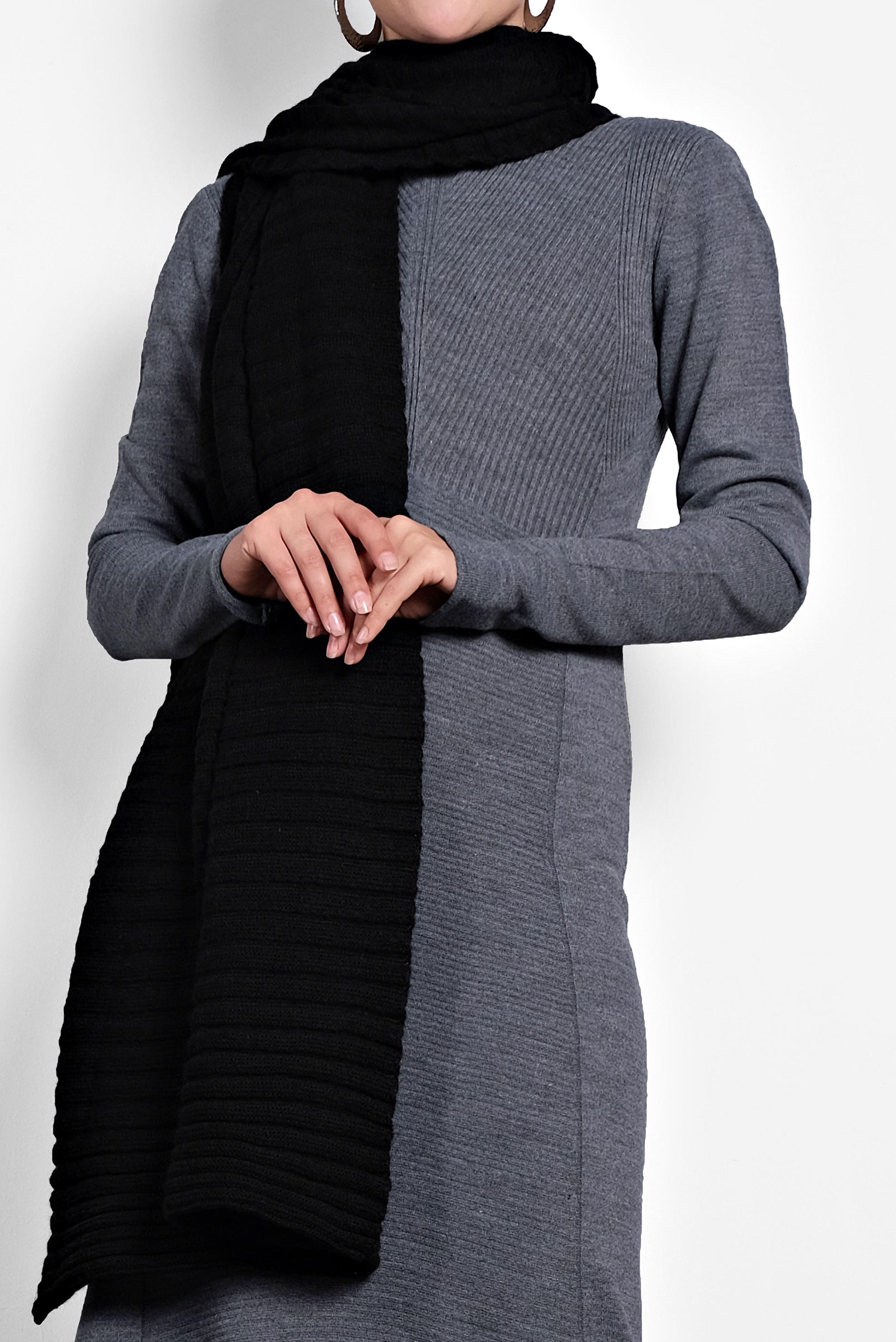 Hijab clothing GREY RIBBED KNIT DRESS 40047 