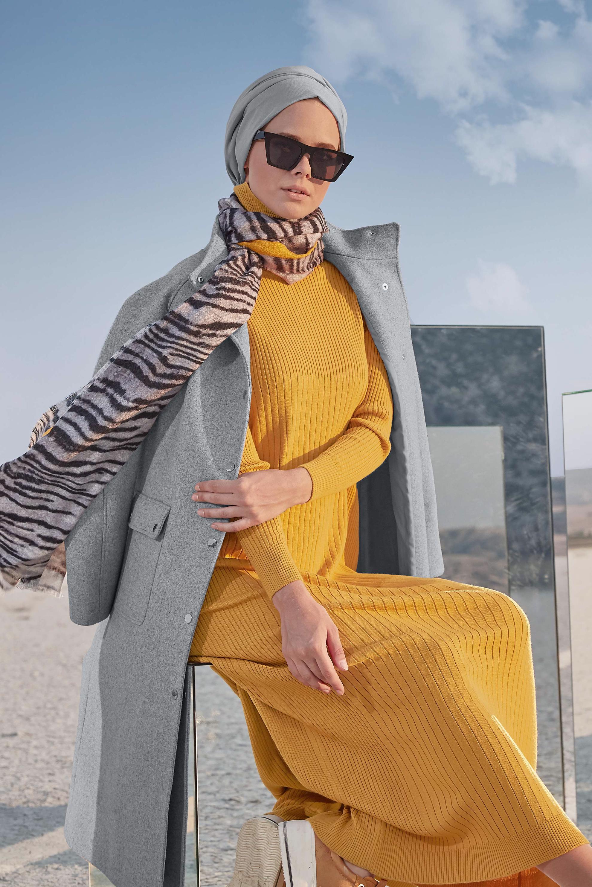 Hijab clothing YELLOW MOCK-NECK RIBBED KNIT DRESS 40075 