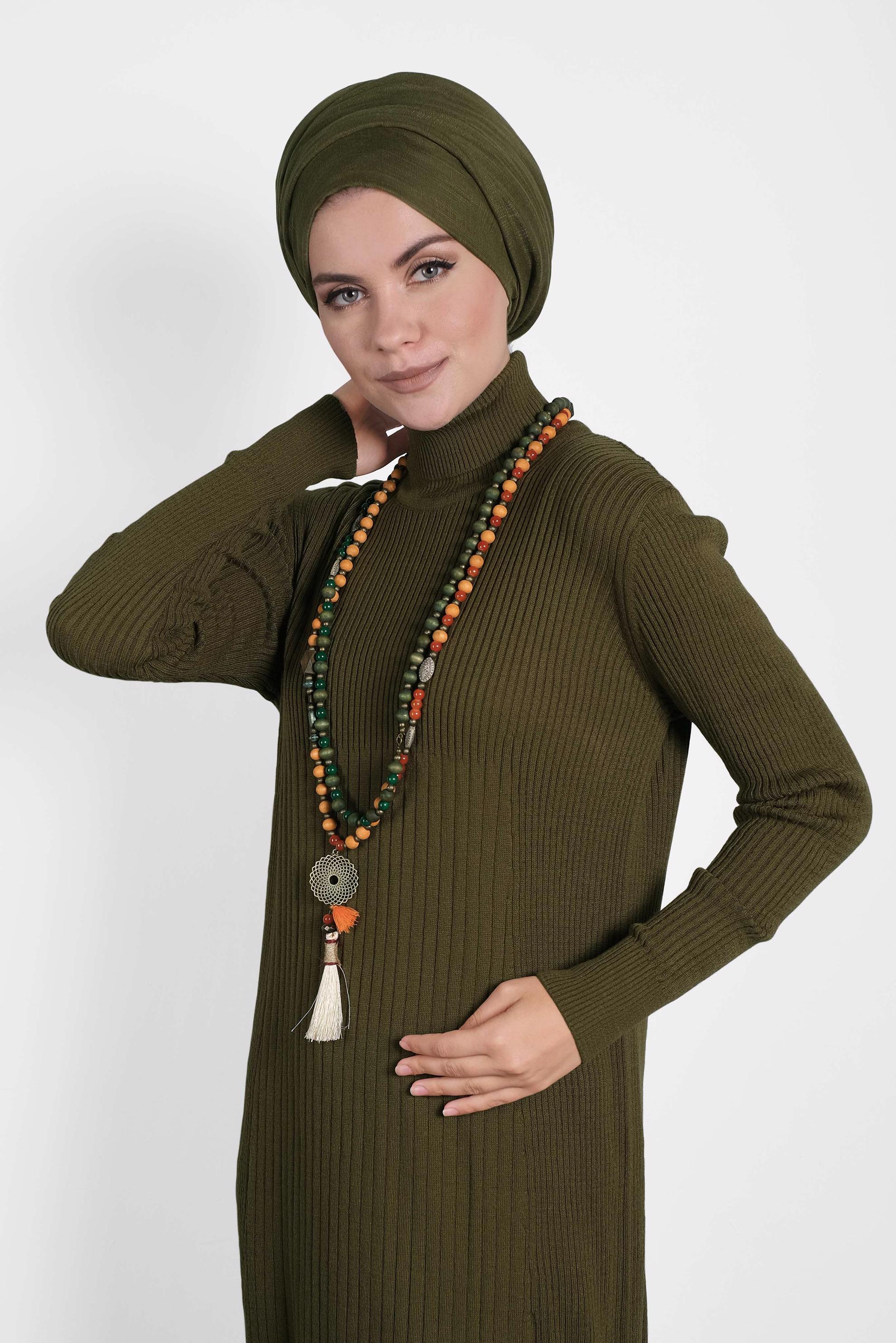 Tesettür giyim HAKİ BALIKÇI YAKA FİTİLLİ TRİKO ELBİSE 40075