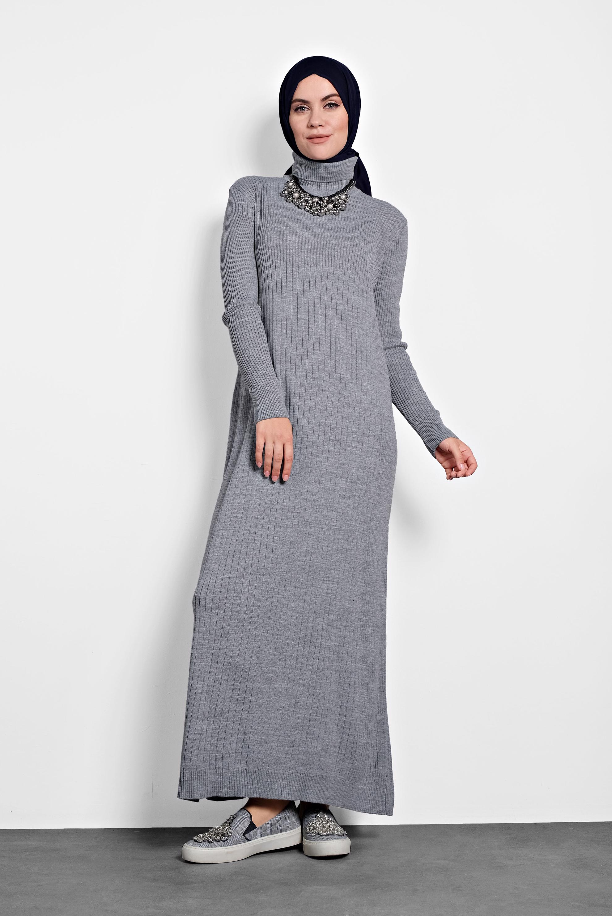 Tesettür giyim GRİ BALIKÇI YAKA FİTİLLİ TRİKO ELBİSE 40075