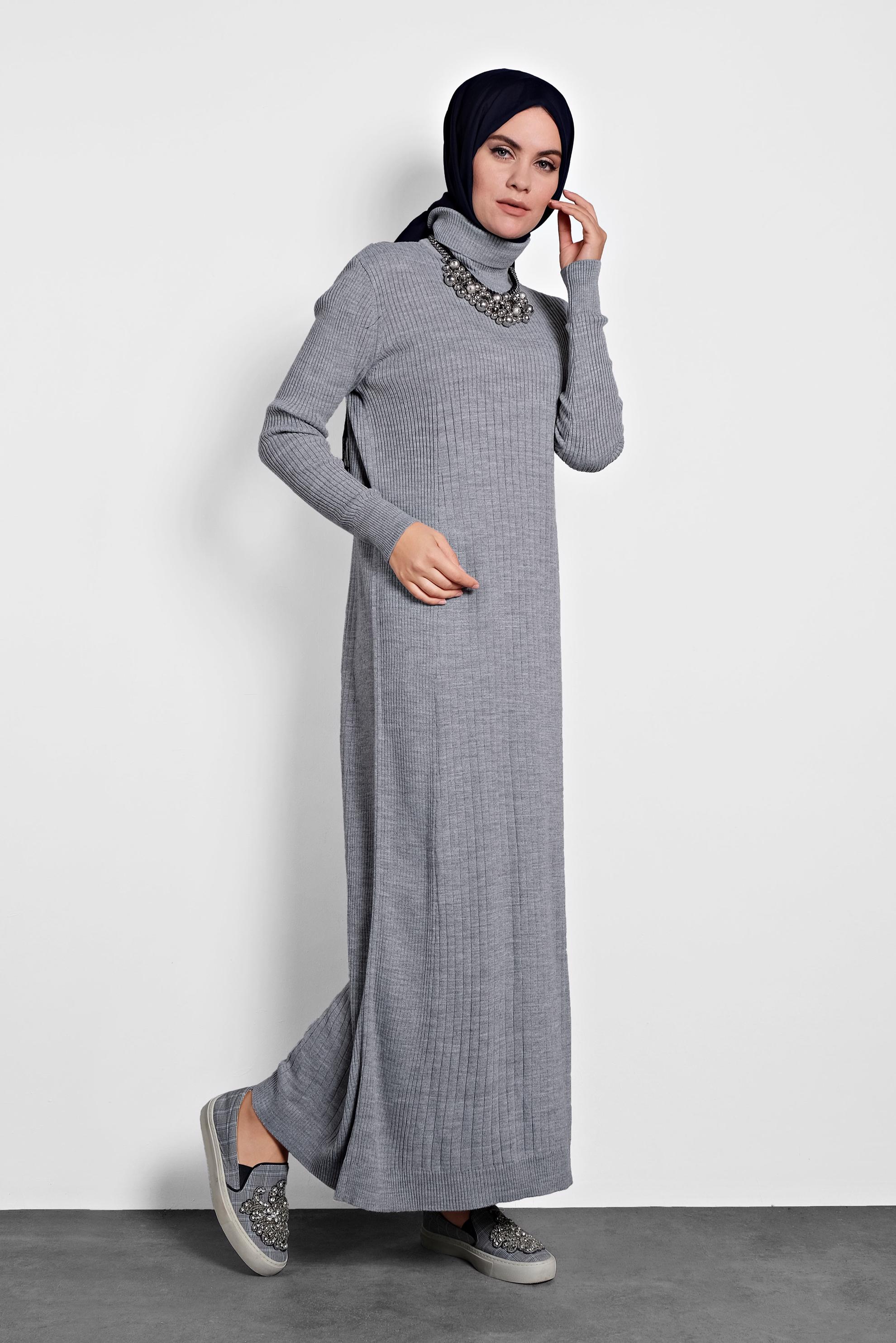 Tesettür giyim GRİ BALIKÇI YAKA FİTİLLİ TRİKO ELBİSE 40075