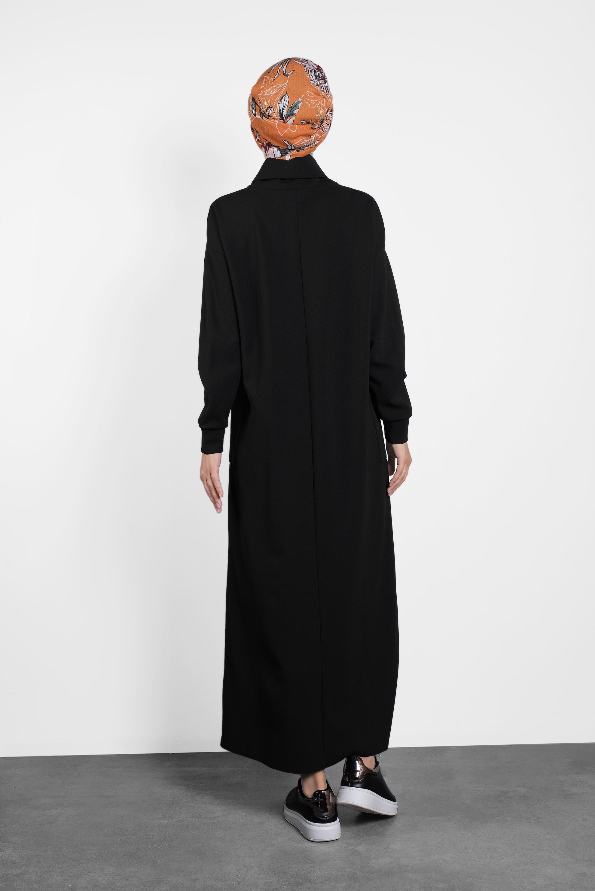 Tesettür giyim SİYAH GENİŞ KESİM ŞAL YAKA ELBİSE 40110