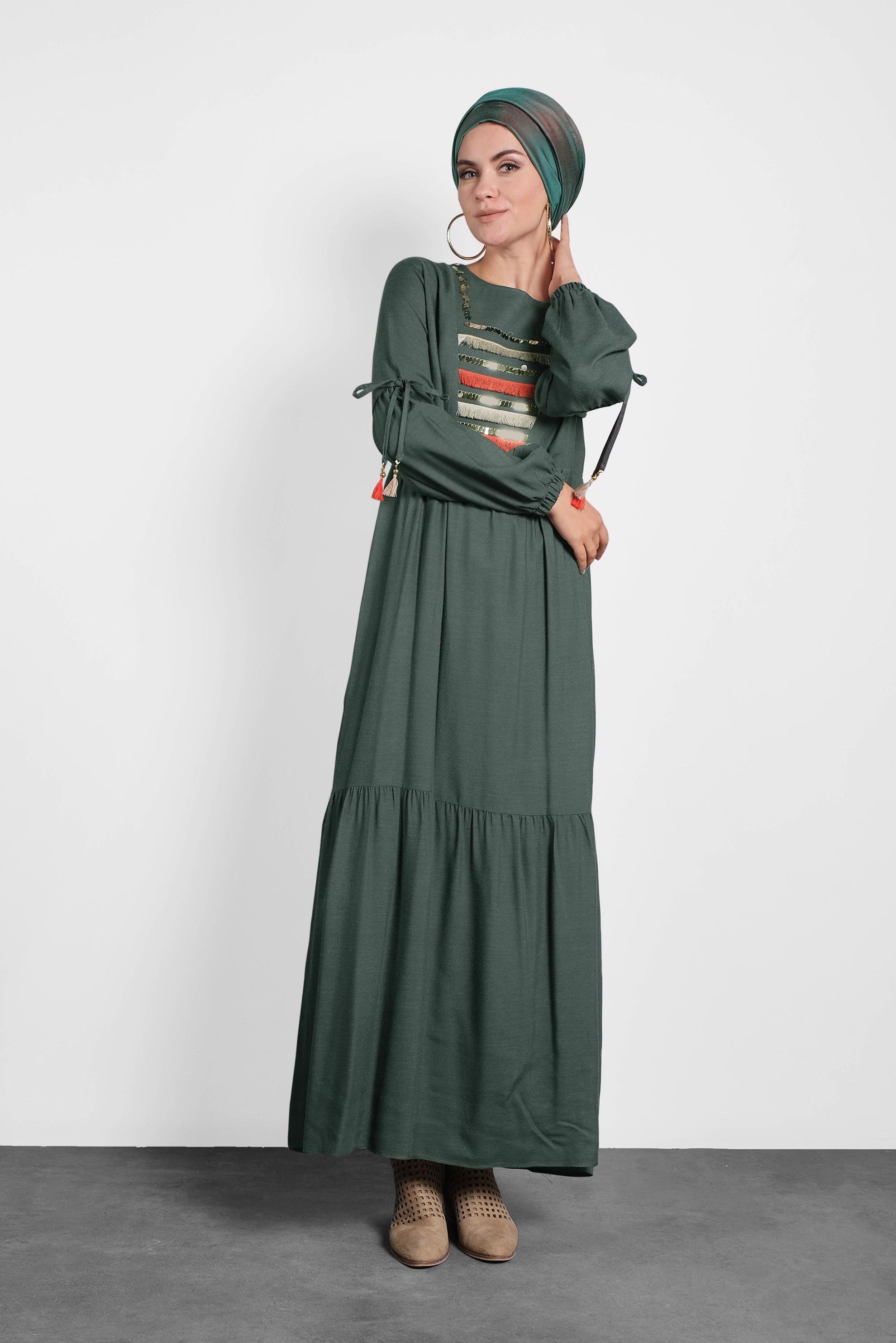 Tesettür giyim YEŞİL PUL İŞLEMELİ KOLLARI BAĞCIKLI ELBİSE 40118 