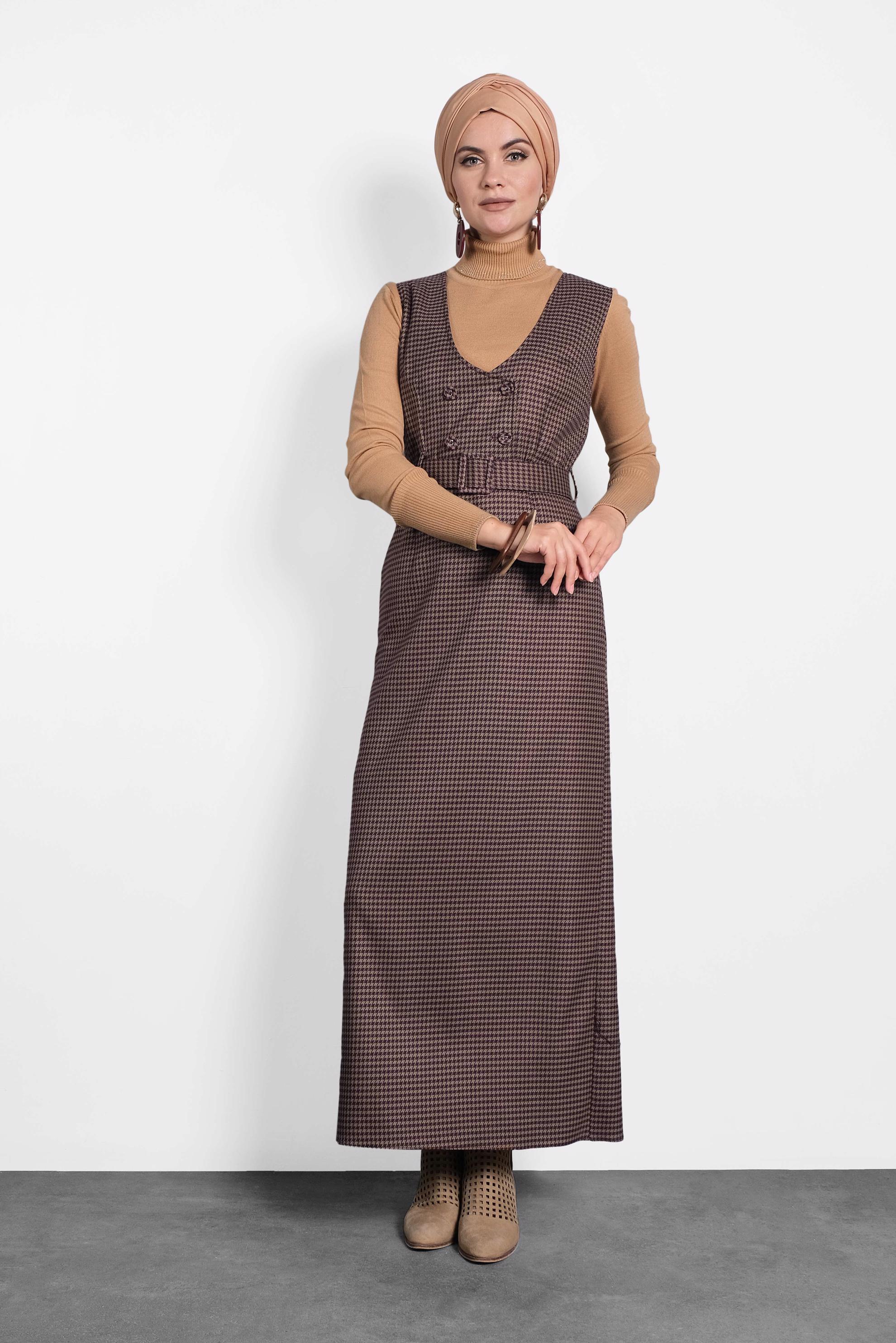 Tesettür giyim BORDO DÜĞMELİ KEMERLİ KAZAYAĞI DESEN ELBİSE 40126 