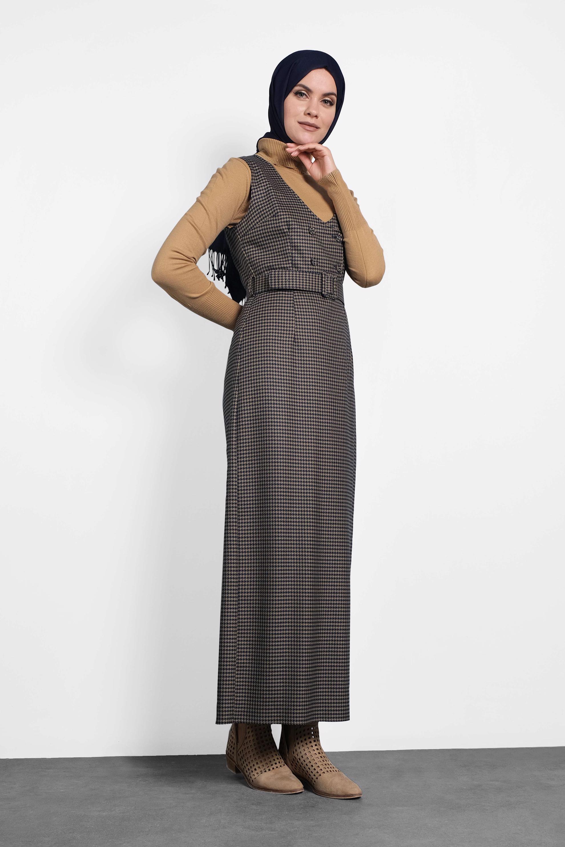 Tesettür giyim LACİVERT DÜĞMELİ KEMERLİ KAZAYAĞI DESEN ELBİSE 40126 