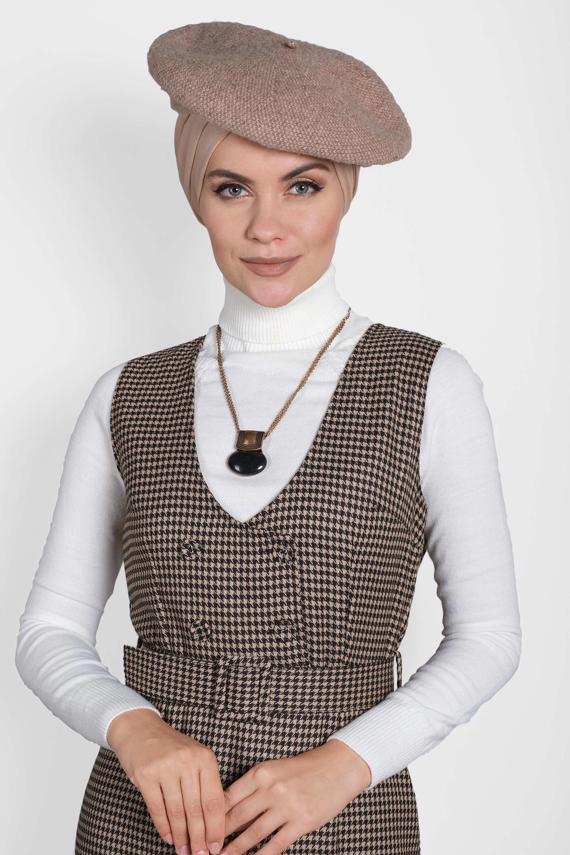 Tesettür giyim SİYAH DÜĞMELİ KEMERLİ KAZAYAĞI DESEN ELBİSE 40126 