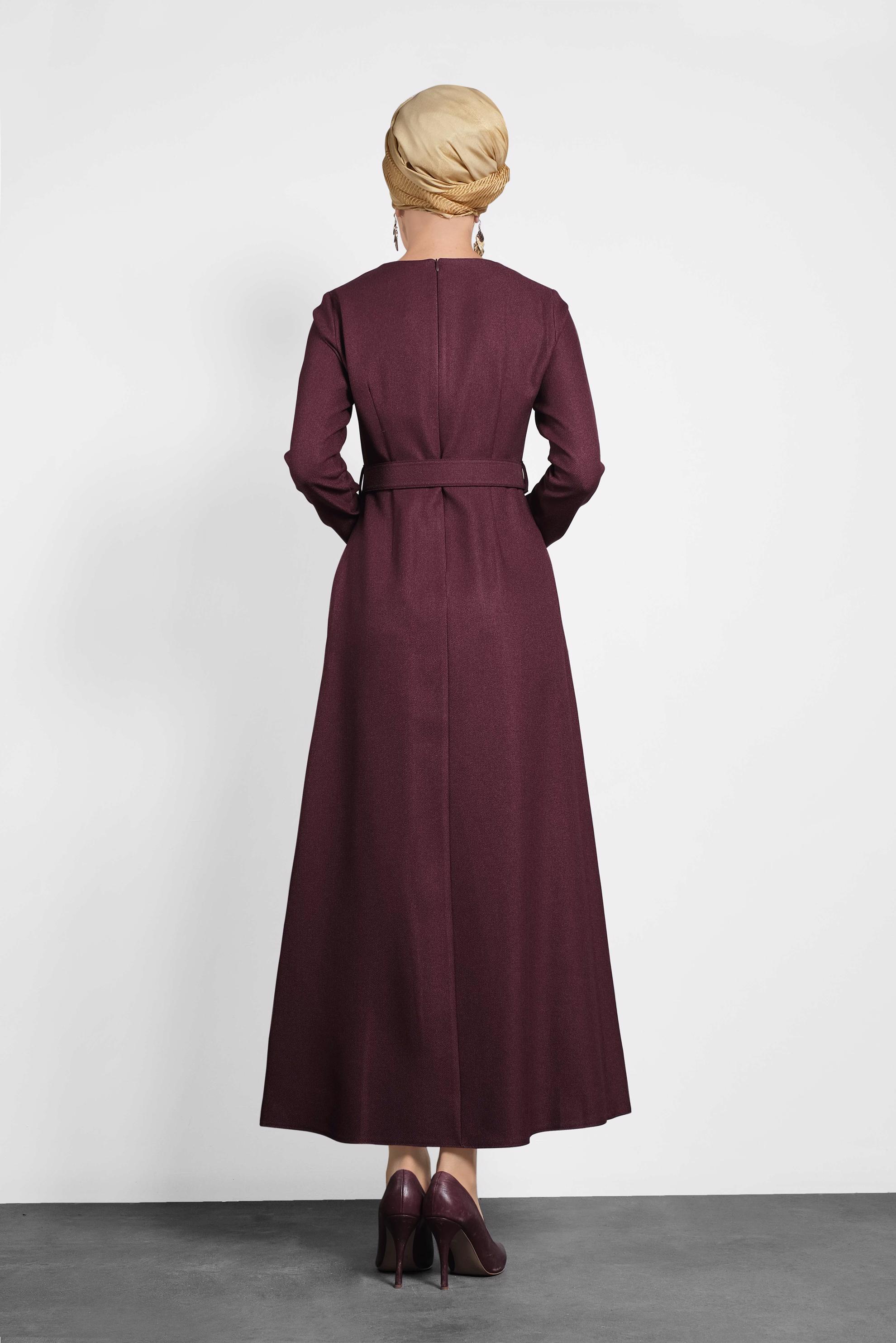 Tesettür giyim MÜRDÜM KEMERLİ DÜĞMELİ ELBİSE 40134	