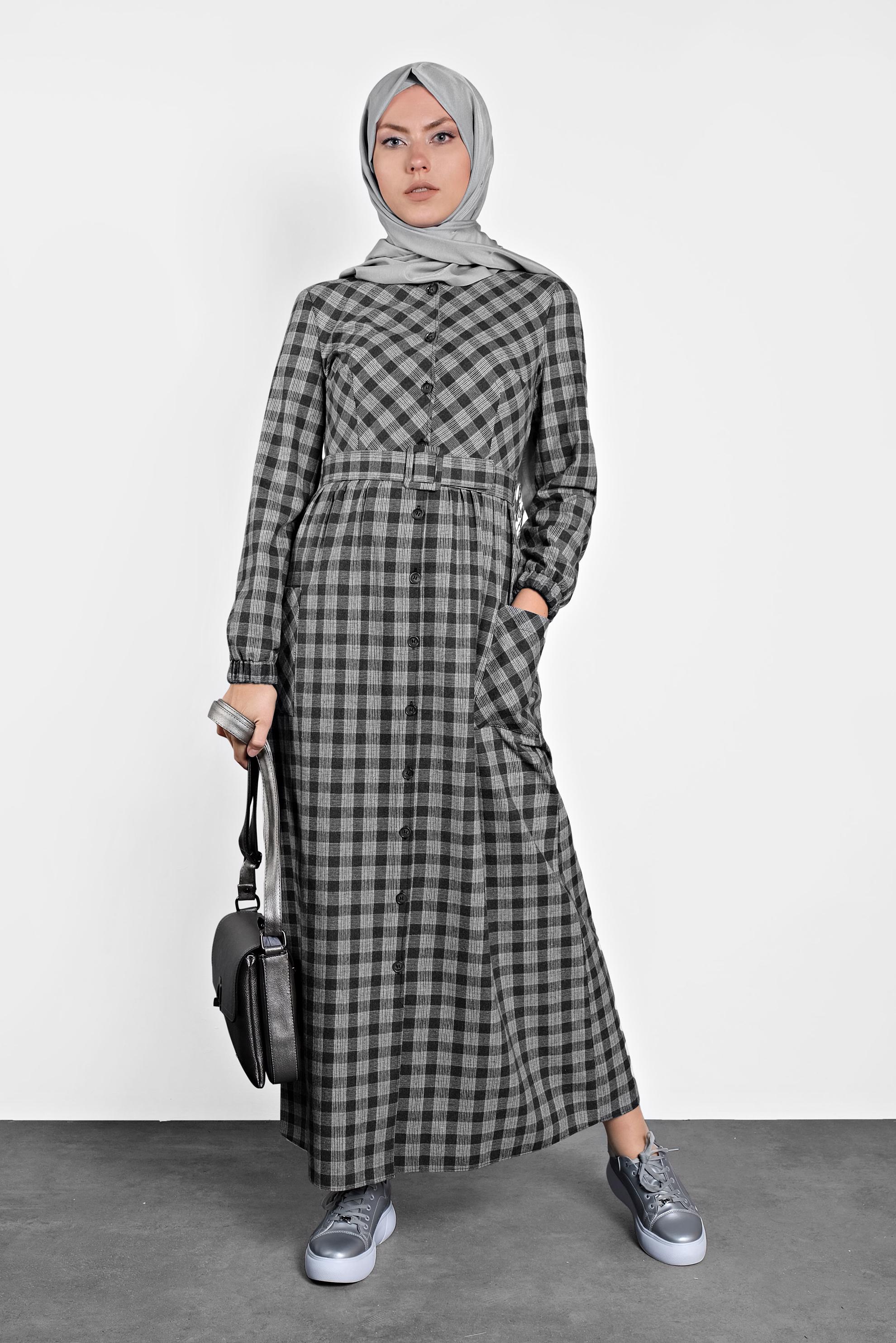 Tesettür giyim SİYAH PAMUKLU KEMERLİ EKOSE DESEN  ELBİSE 40177 