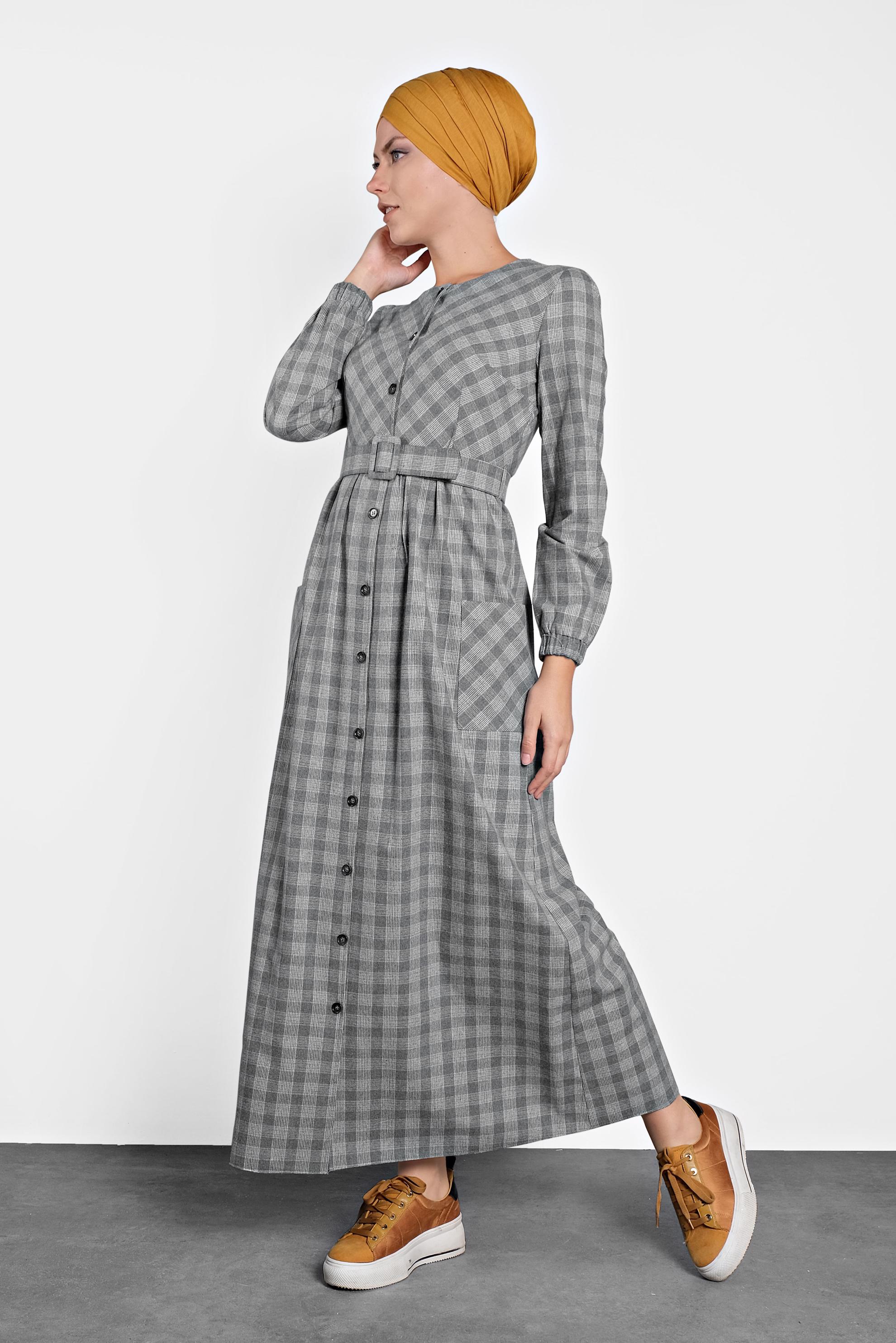 Tesettür giyim GRİ PAMUKLU KEMERLİ EKOSE DESEN  ELBİSE 40177 