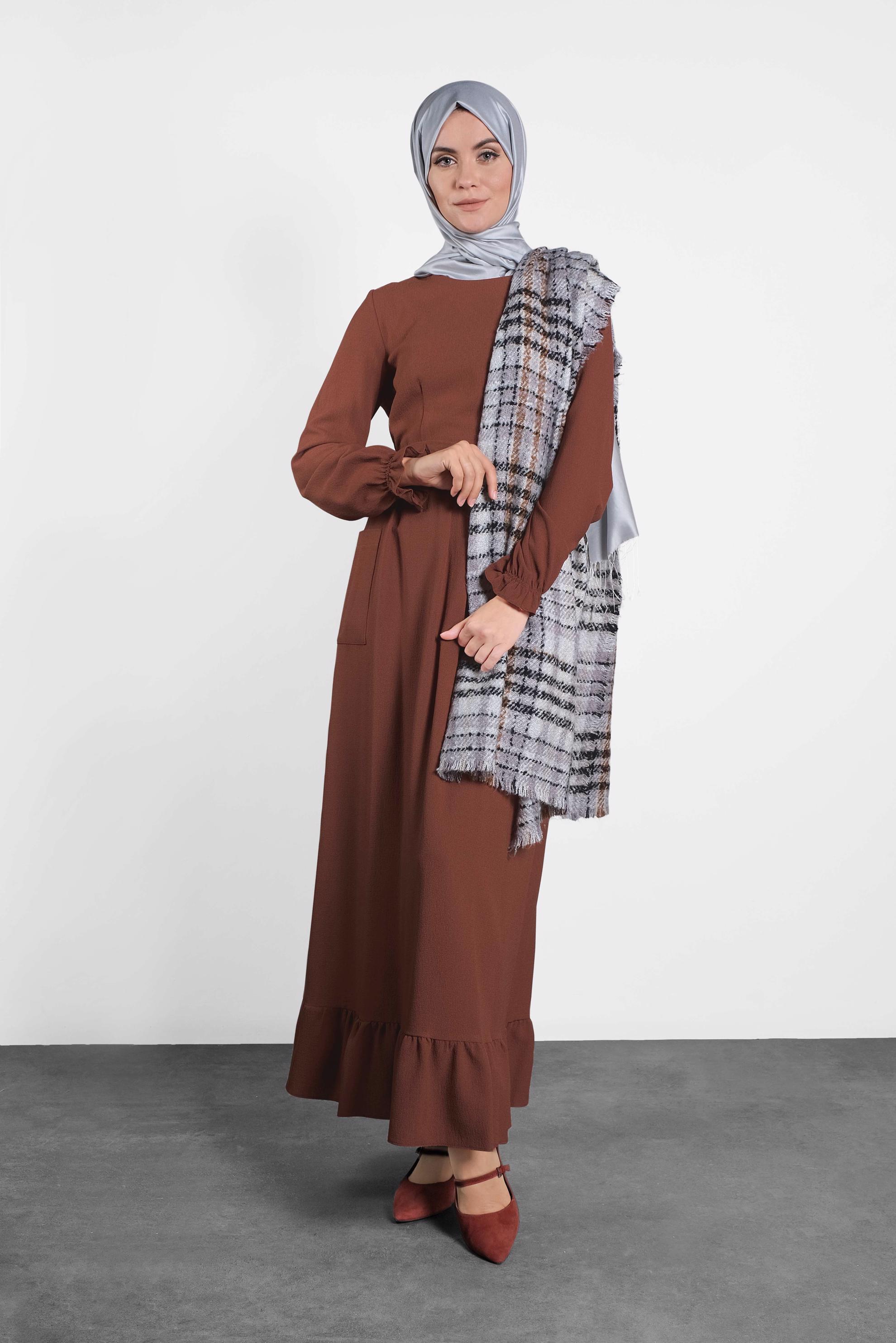 Tesettür giyim TURUNCU KUŞAKLI VOLANLI ELBİSE 40178 