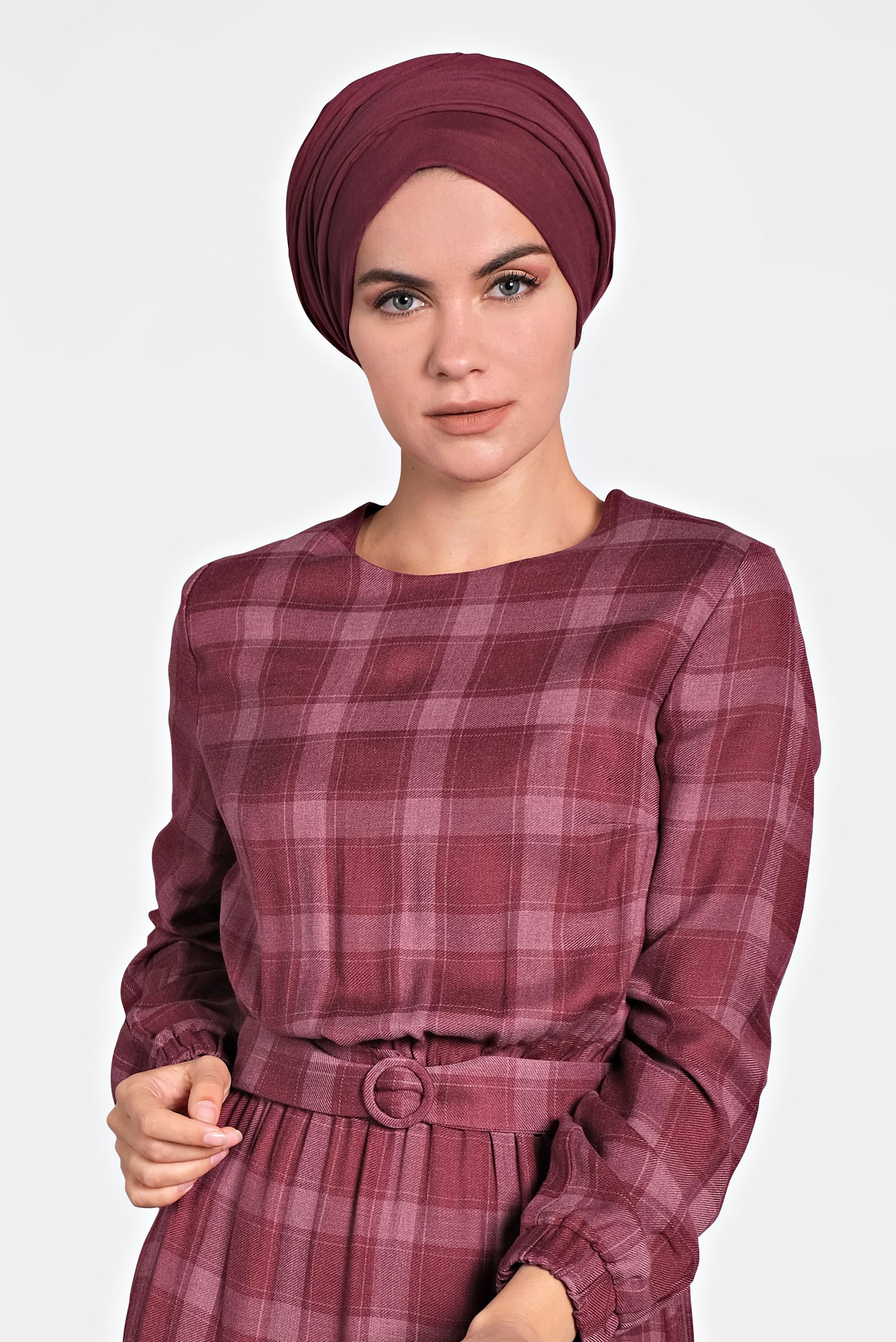 Tesettür giyim BORDO EKOSE DESEN KEMERLİ ELBİSE 40179 
