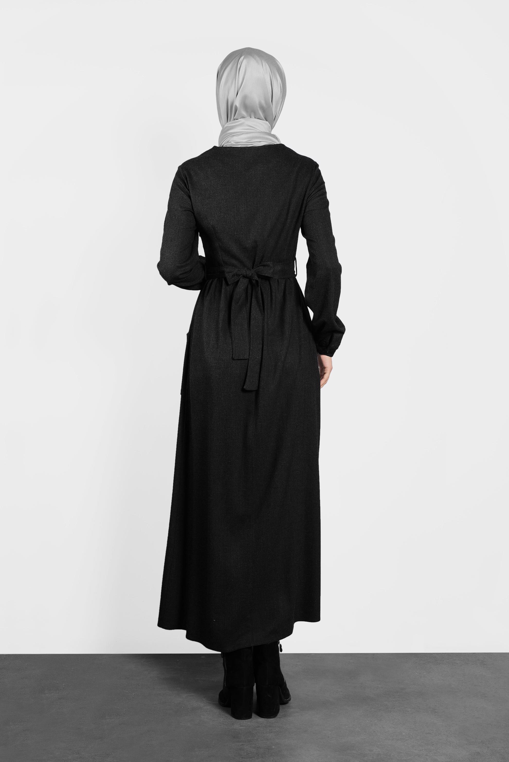 Tesettür giyim SİYAH NAKIŞLI ELBİSE 40193