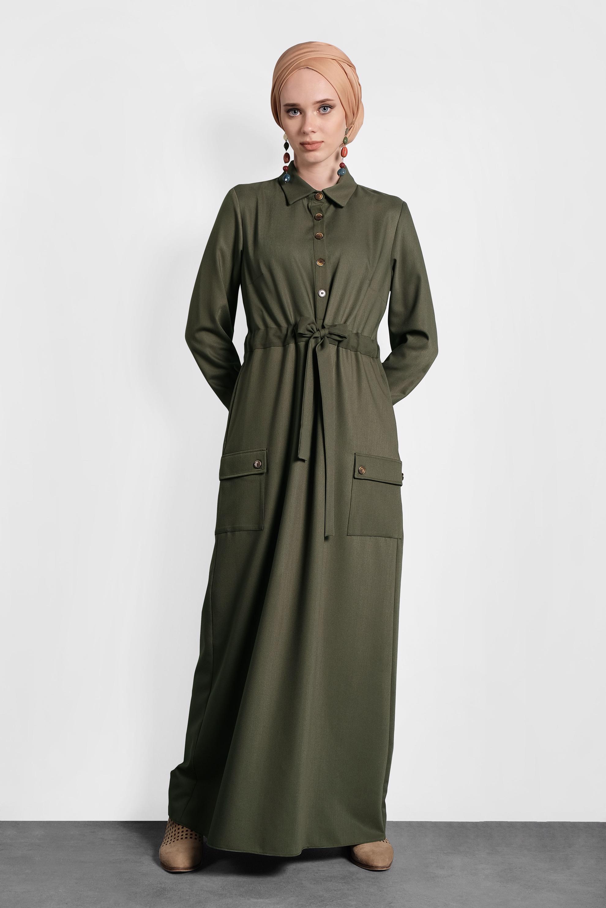 Tesettür giyim HAKİ DÜĞMELİ BELDEN BAĞLAMALI ELBİSE 40194 