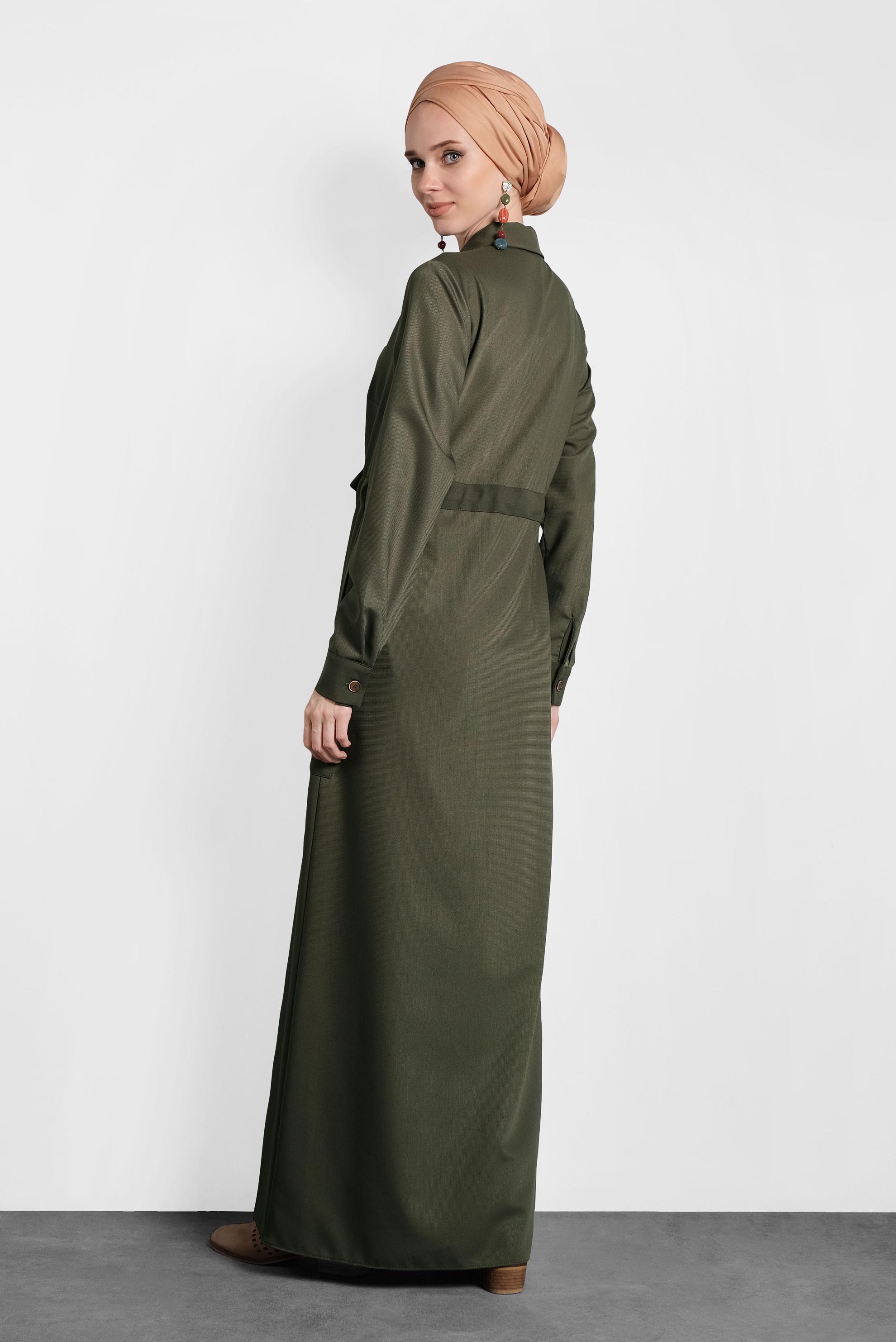 Tesettür giyim HAKİ DÜĞMELİ BELDEN BAĞLAMALI ELBİSE 40194 