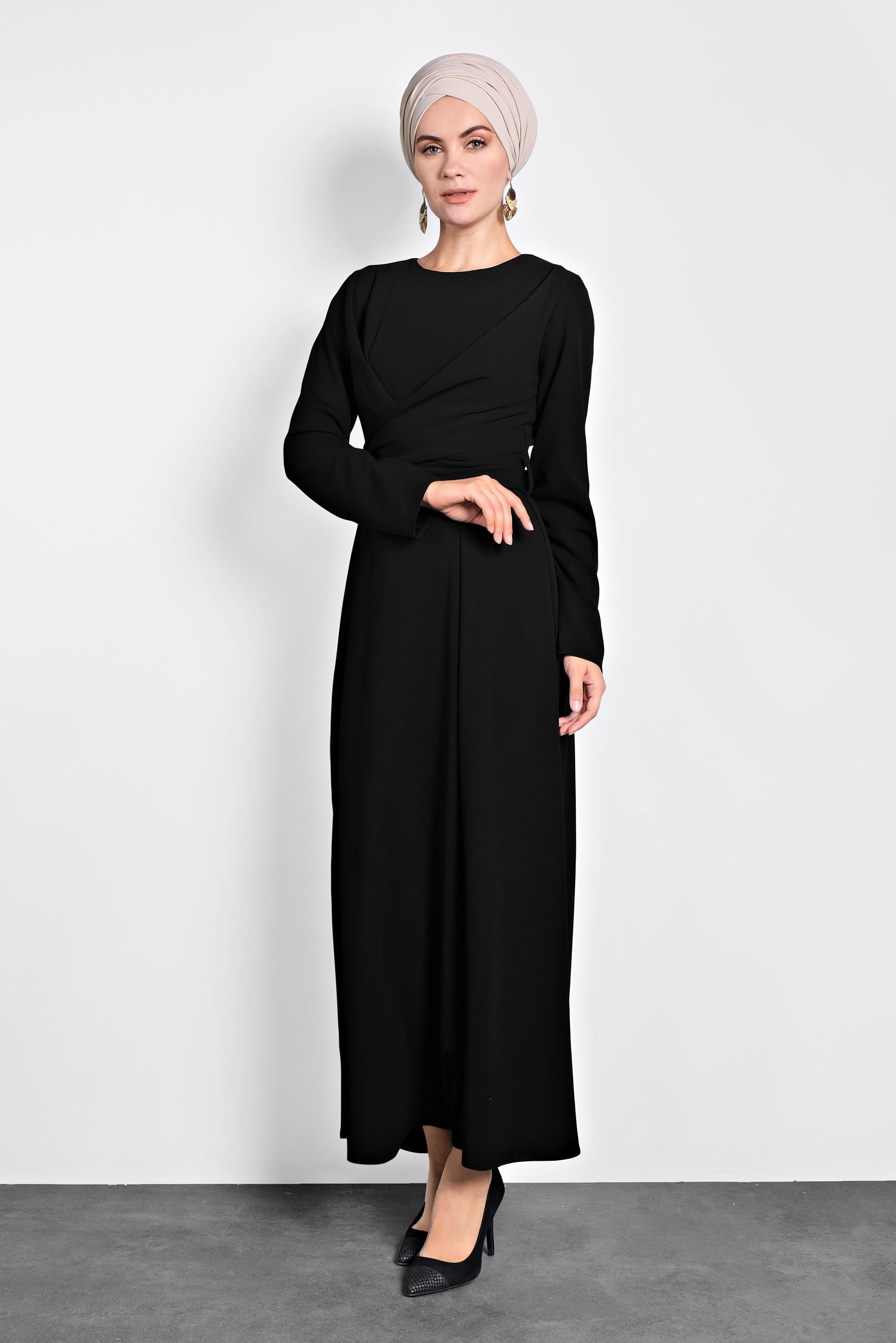 Tesettür giyim SİYAH ÇAPRAZ BAĞLAMALI ELBİSE 40199