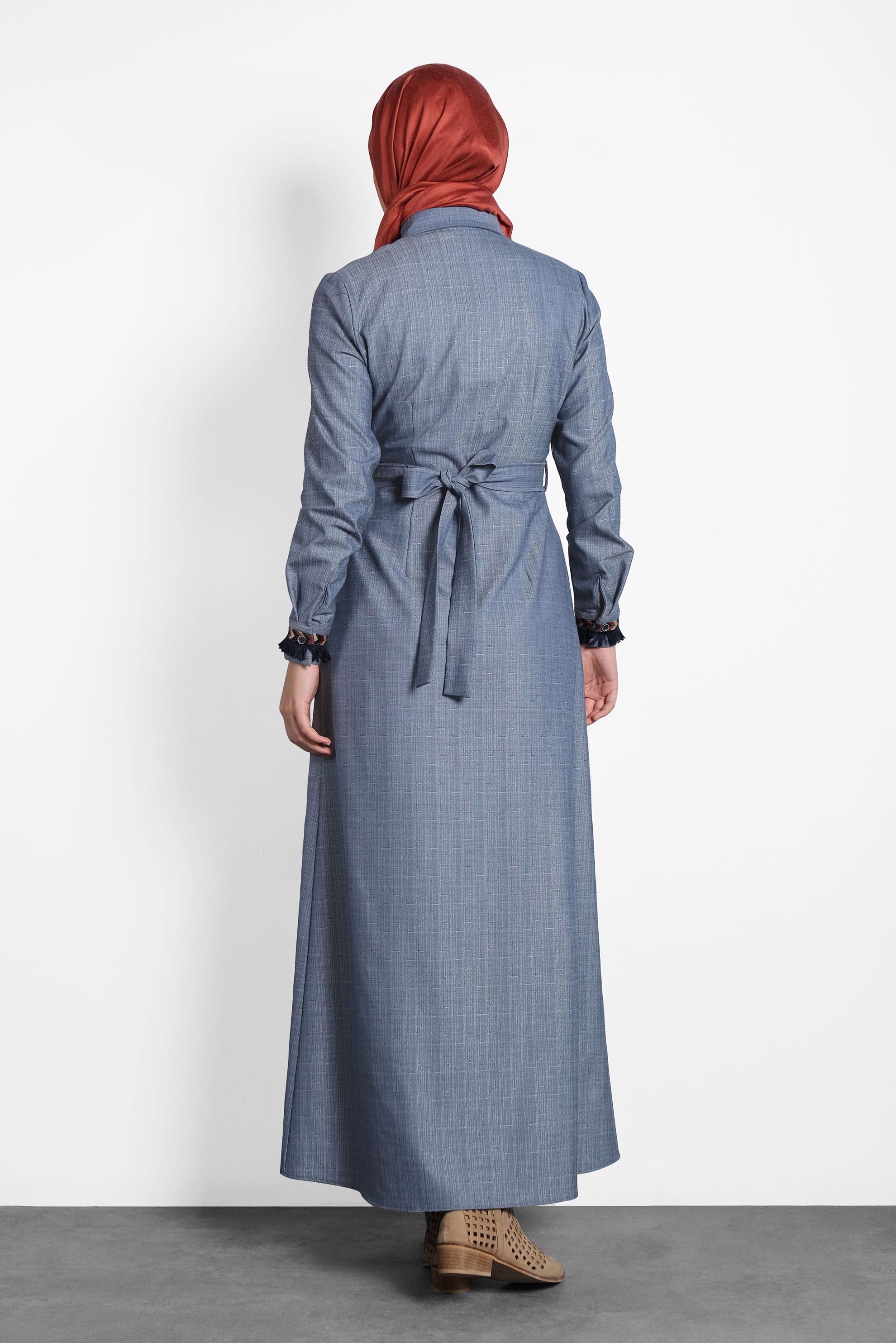 Tesettür giyim LACİVERT BOYDAN DÜĞMELİ KUŞAKLI ELBİSE 40214 