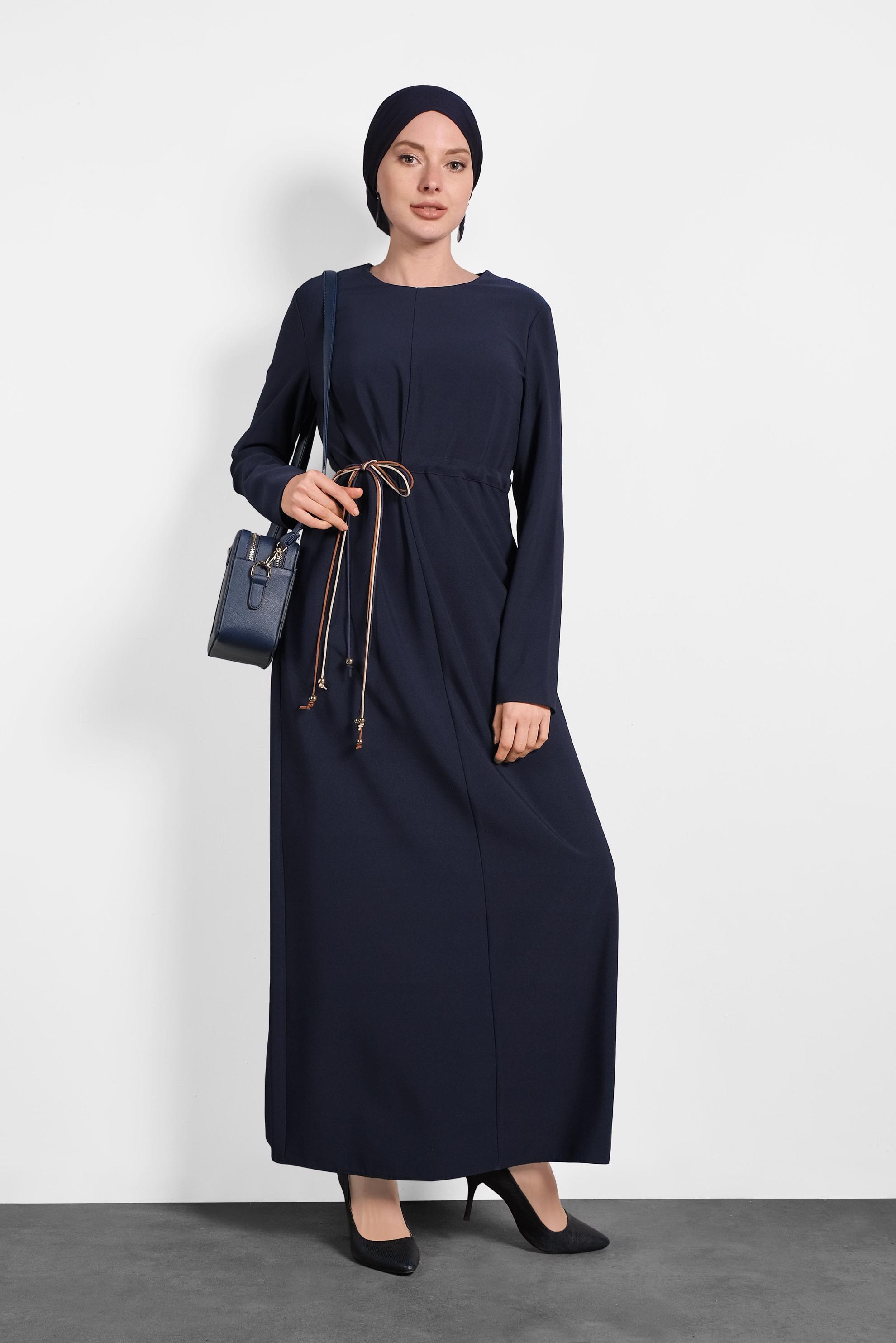 Tesettür giyim LACİVERT BELDEN BAĞCIKLI ELBİSE 40217 