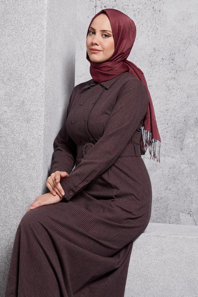 Tesettür giyim SİYAH KEMERLİ DÜĞMELİ ELBİSE 40270 - ALVİNA