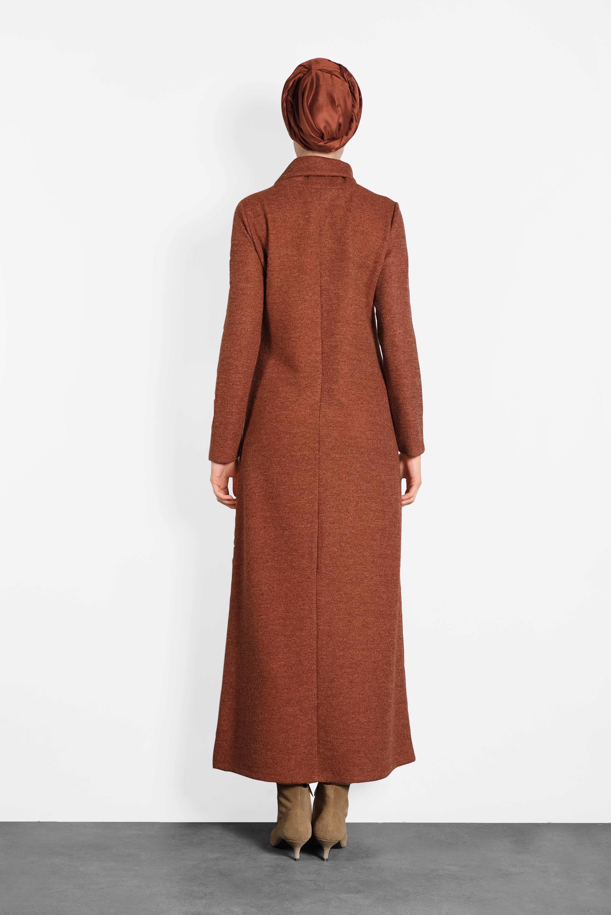 Tesettür giyim TURUNCU BOĞAZLI TRİKO ÖRME ELBİSE 40273 