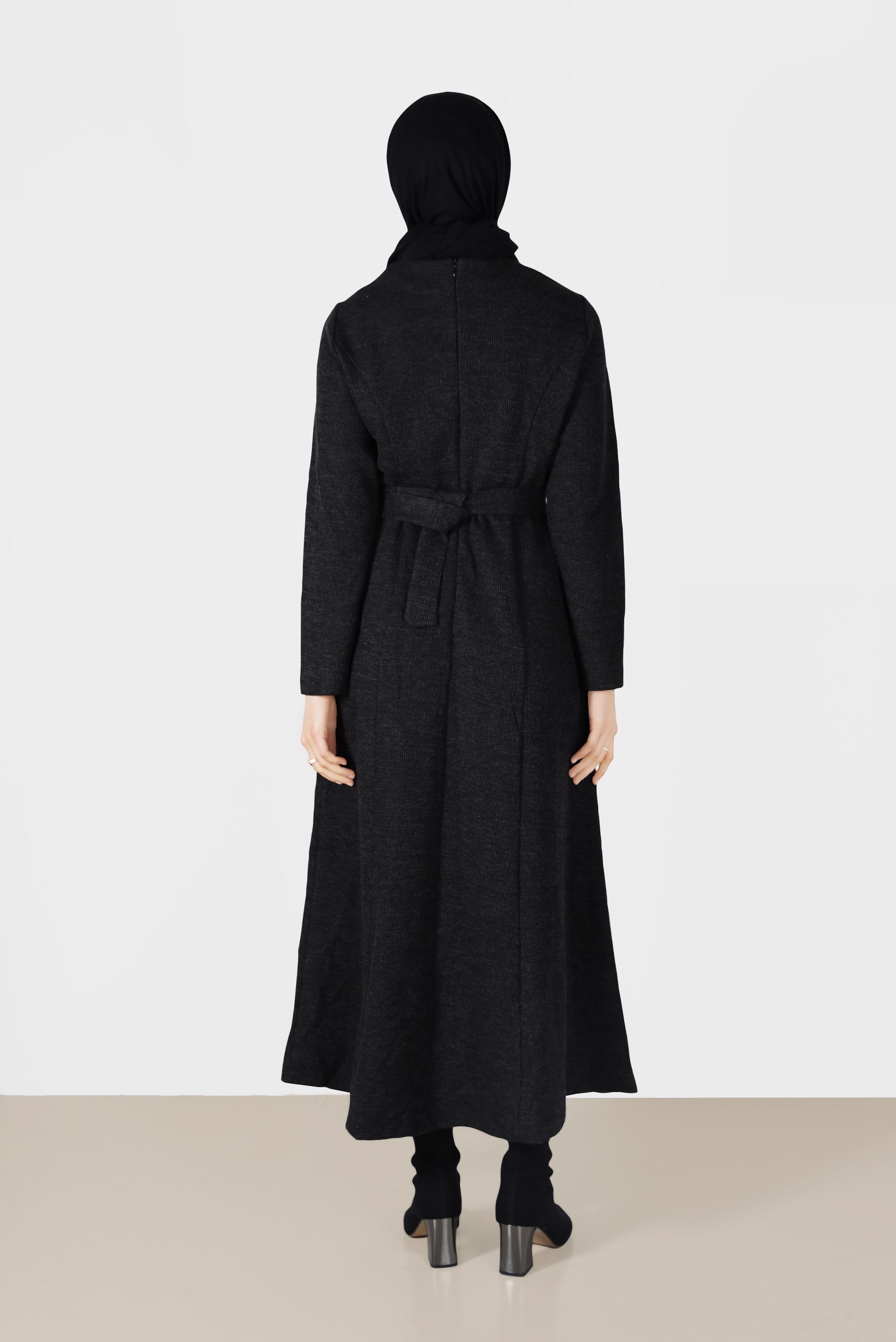 Tesettür giyim SİYAH KEMERLİ TRİKO ELBİSE 40274 