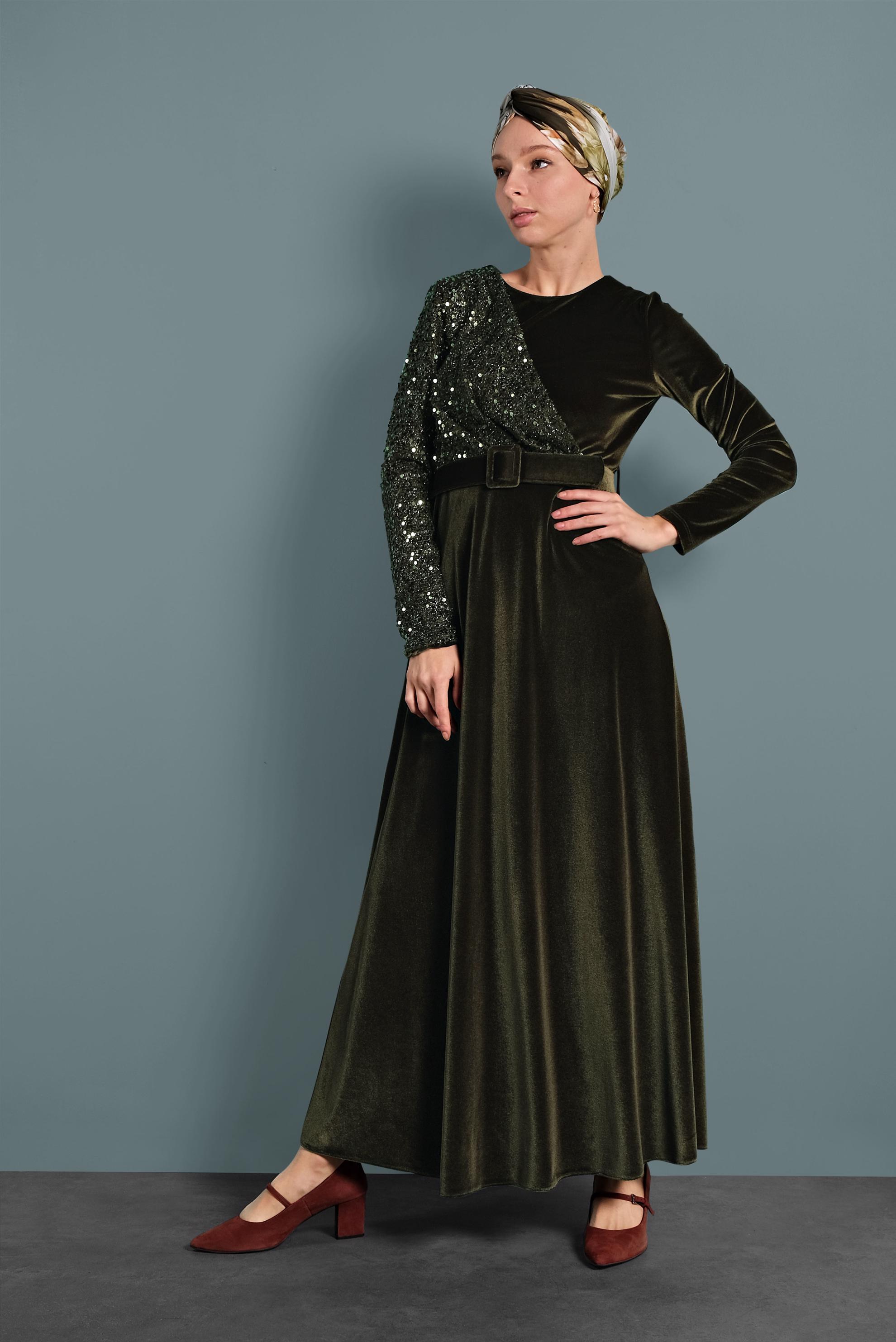 Tesettür giyim HAKİ PULLU KADİFE ELBİSE 40299