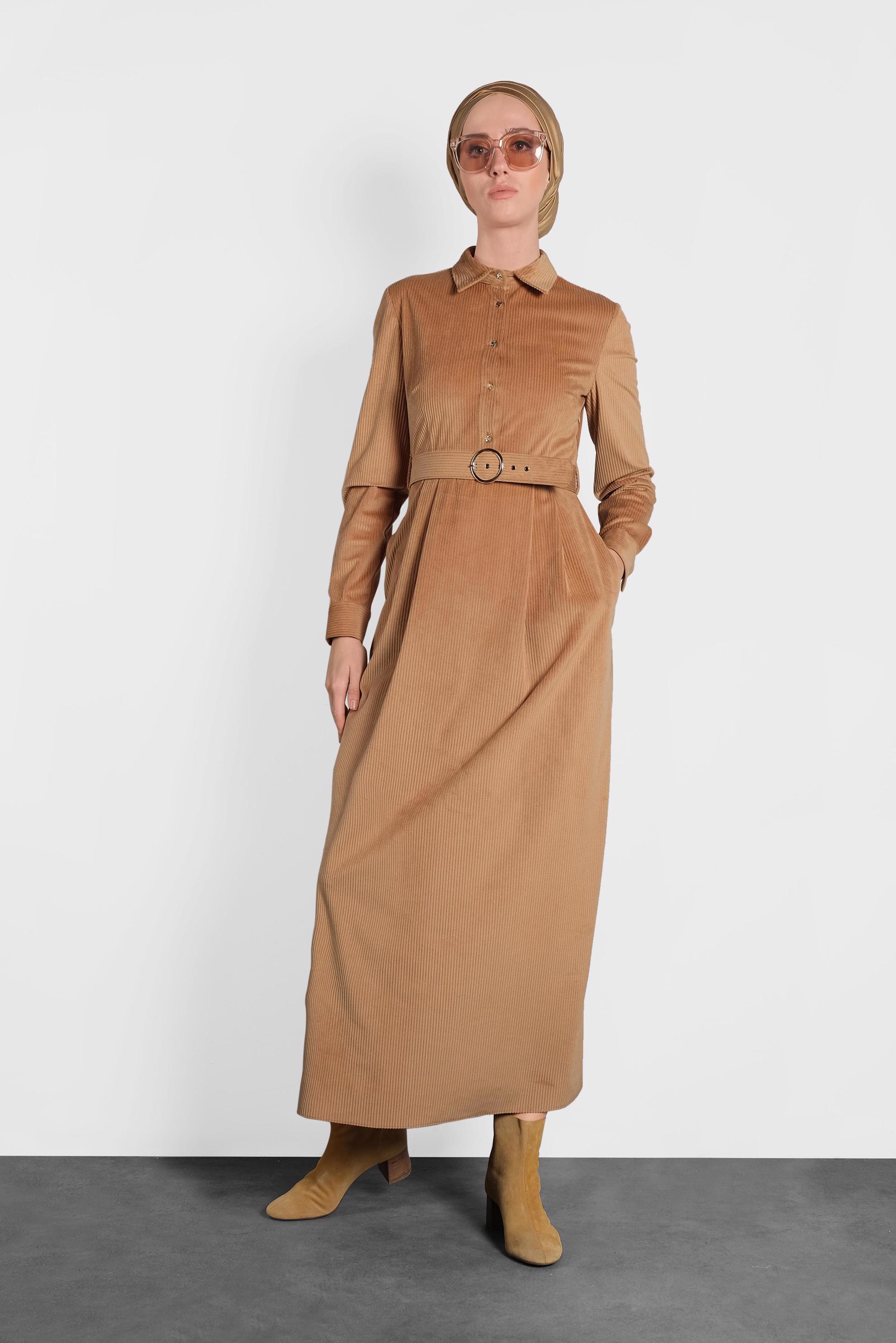 Tesettür giyim KAHVE KADİFE KEMERLİ ELBİSE 40329 