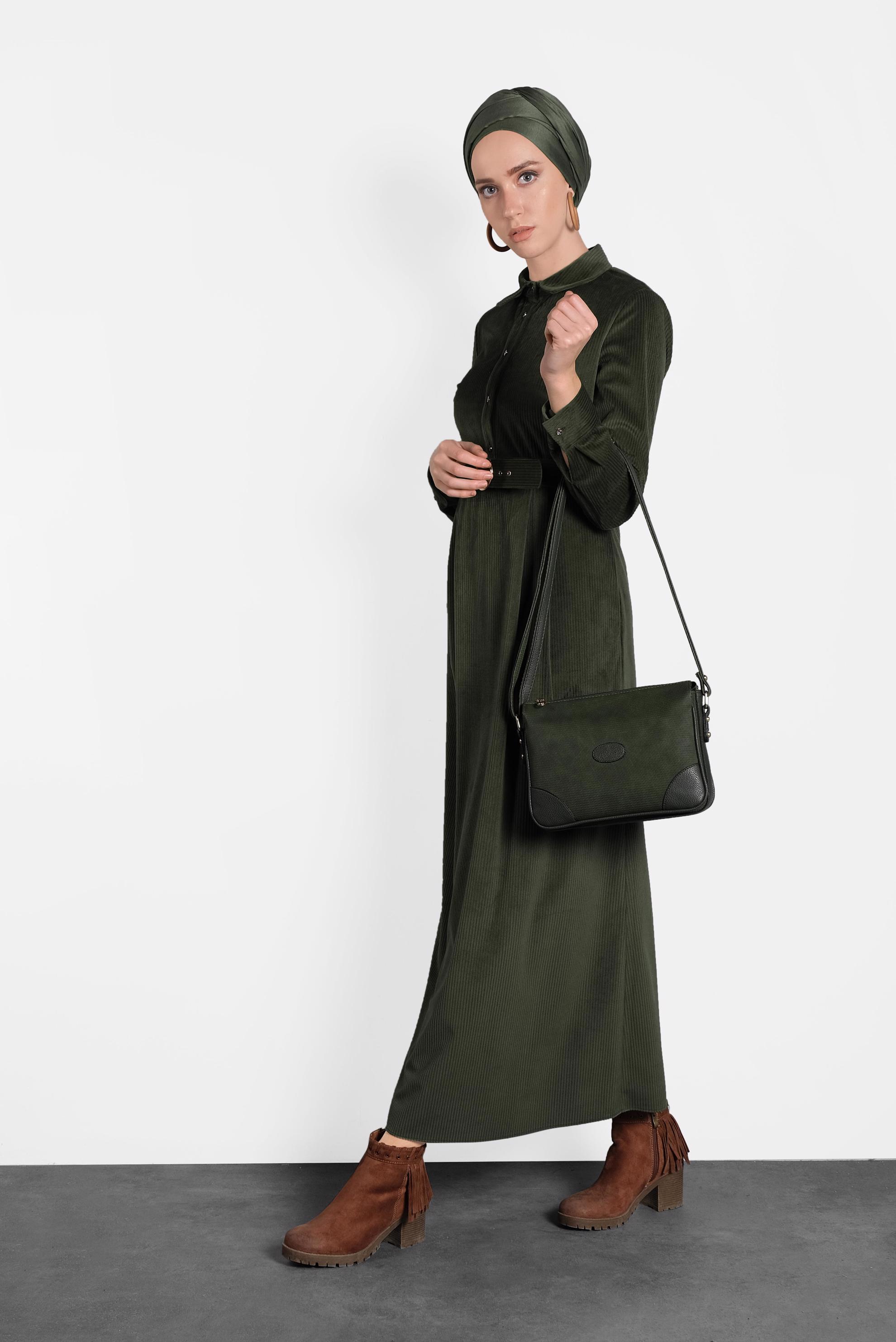 Tesettür giyim HAKİ KADİFE KEMERLİ ELBİSE 40329 