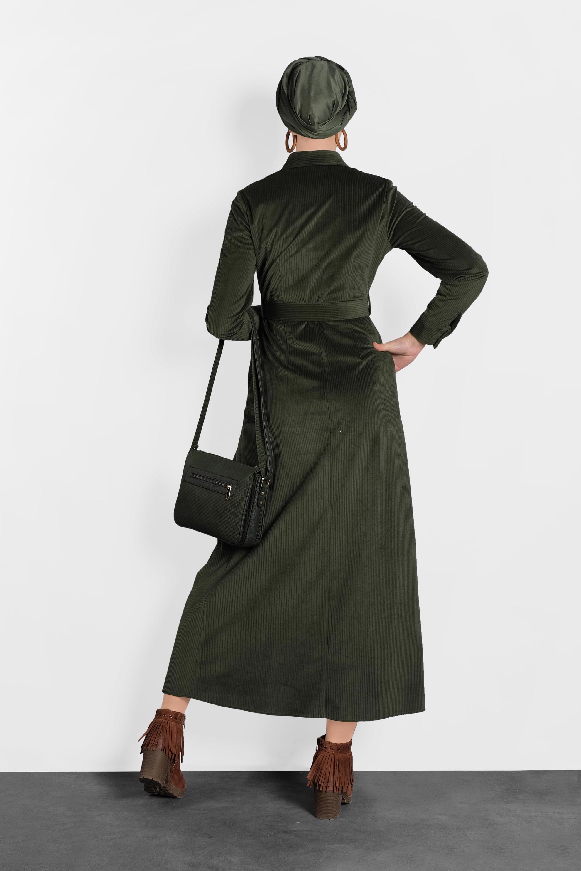 Tesettür giyim HAKİ KADİFE KEMERLİ ELBİSE 40329 