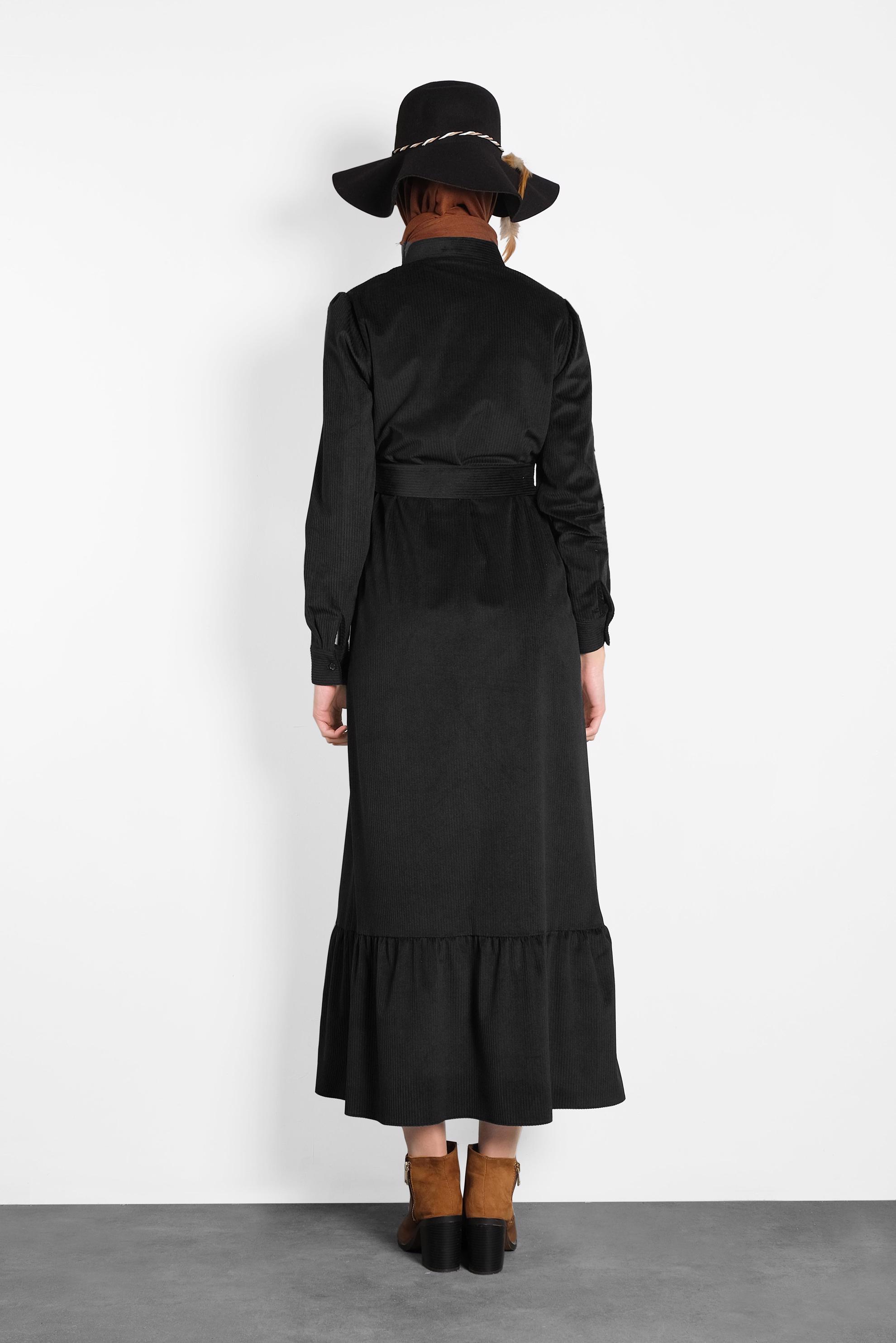 Tesettür giyim SİYAH KEMERLİ KADİFE ELBİSE 40331 