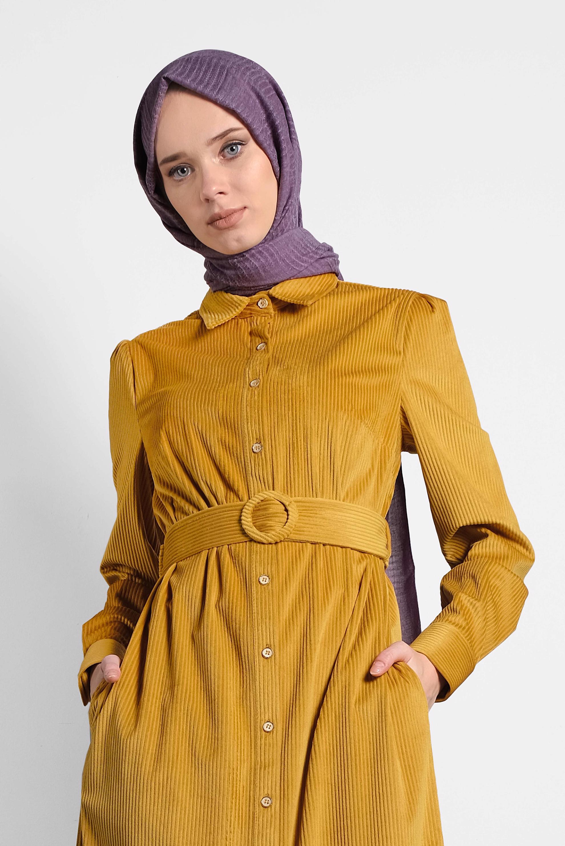 Tesettür giyim SARI KEMERLİ KADİFE ELBİSE 40331 