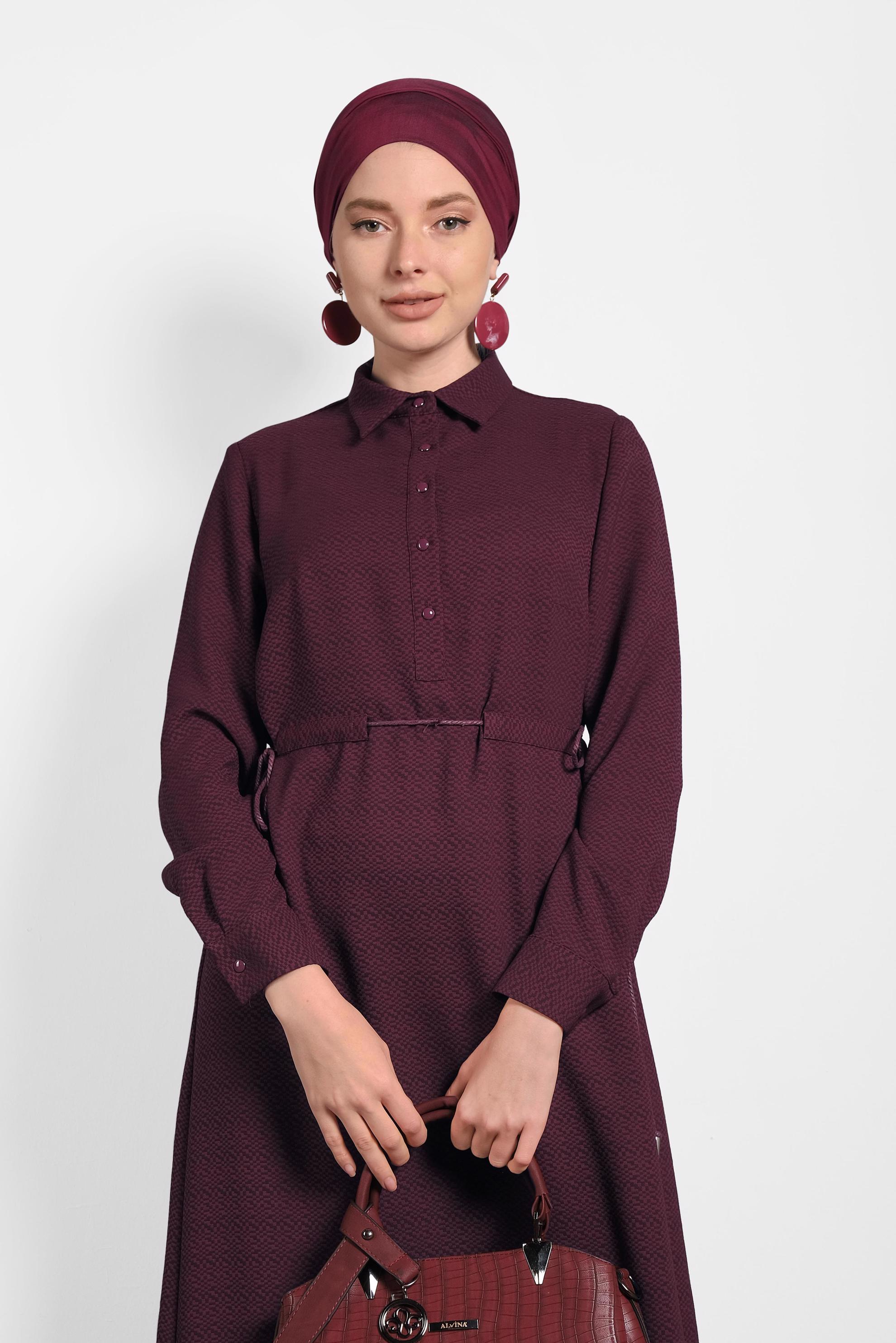 Tesettür giyim BORDO DÜĞMELİ BELİ BAĞCIKLI ELBİSE 40338 