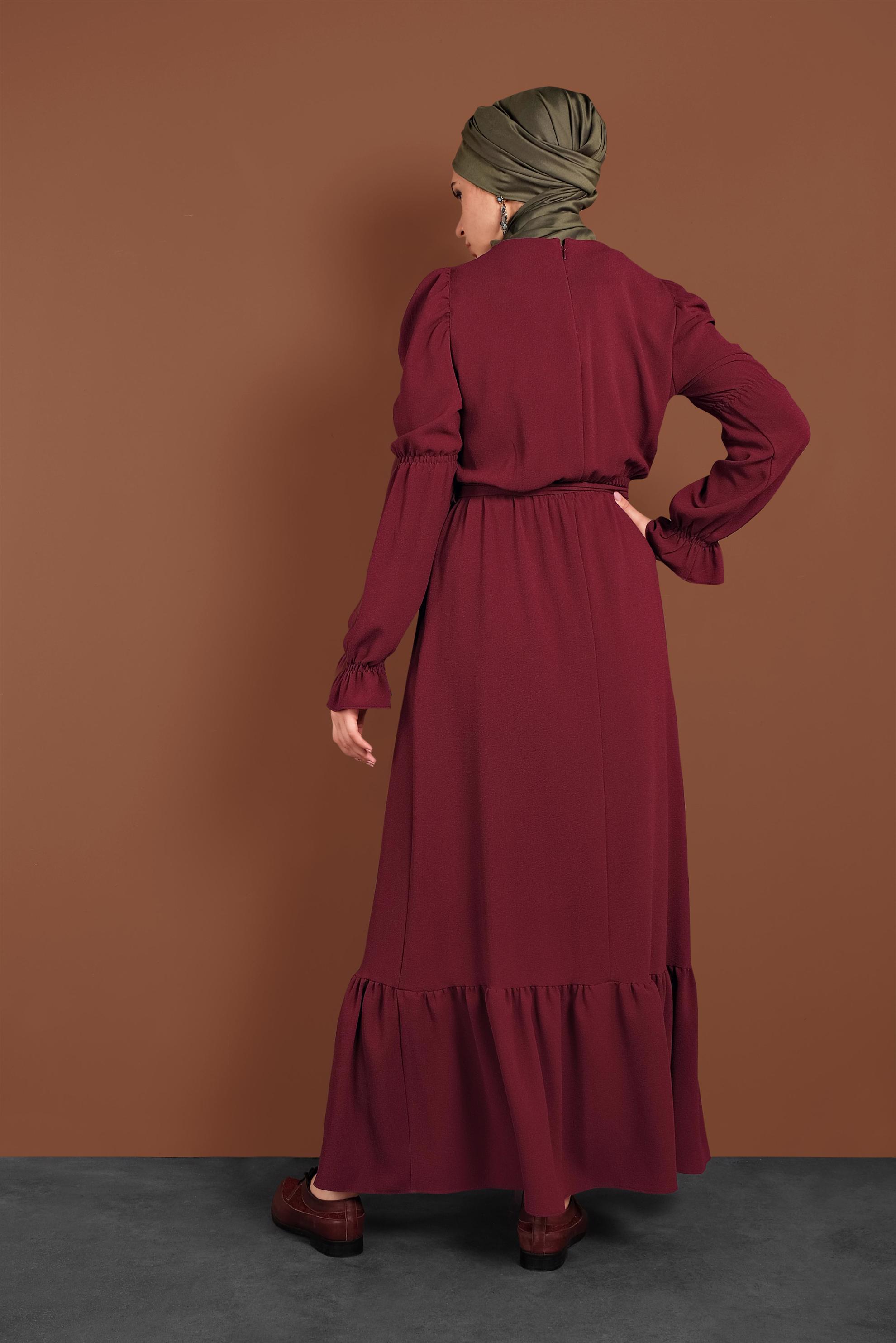Tesettür giyim BORDO  VOLANLI KUŞAKLI ELBİSE 40339 