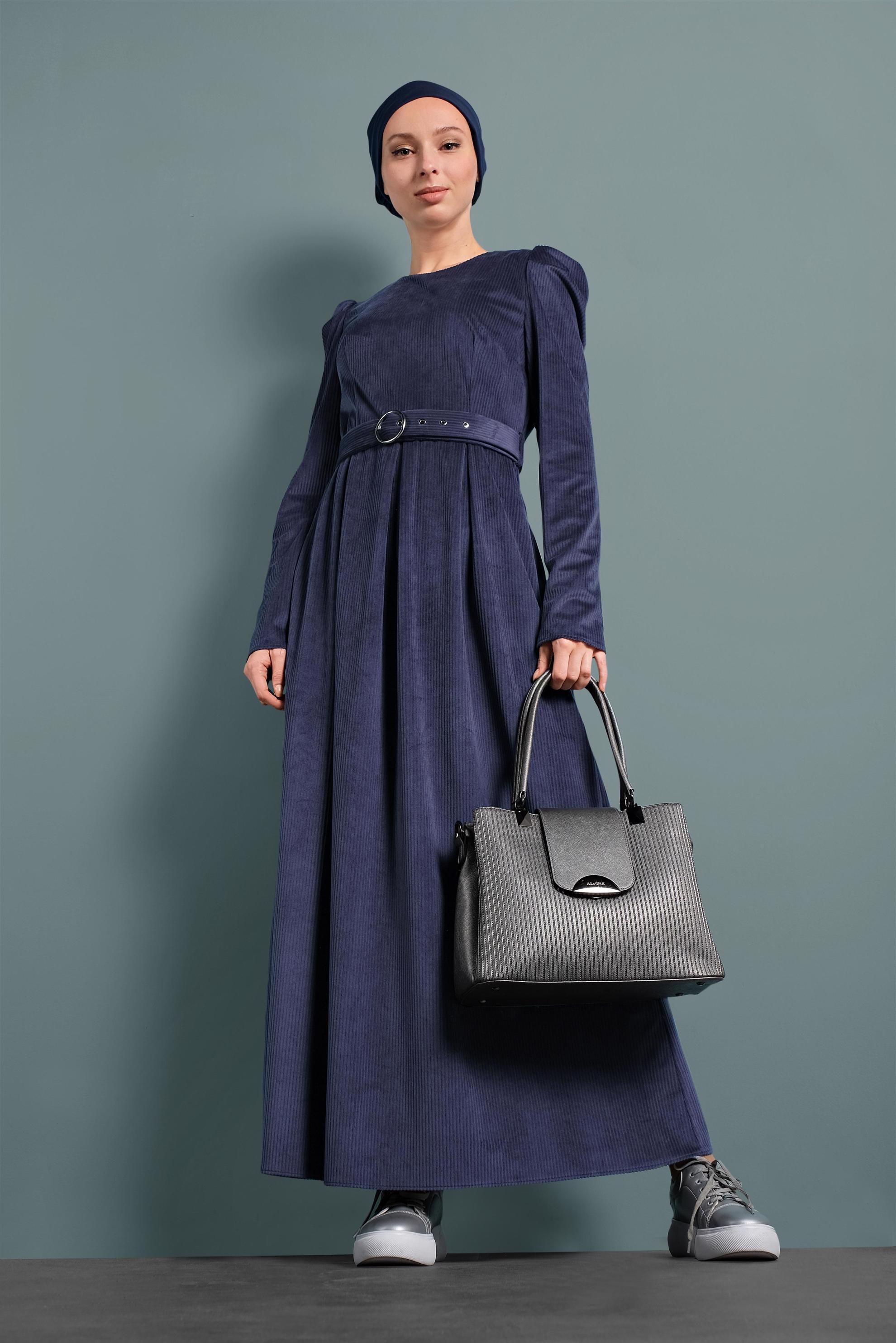 Tesettür giyim LACİVERT KADİFE ELBİSE 40350 