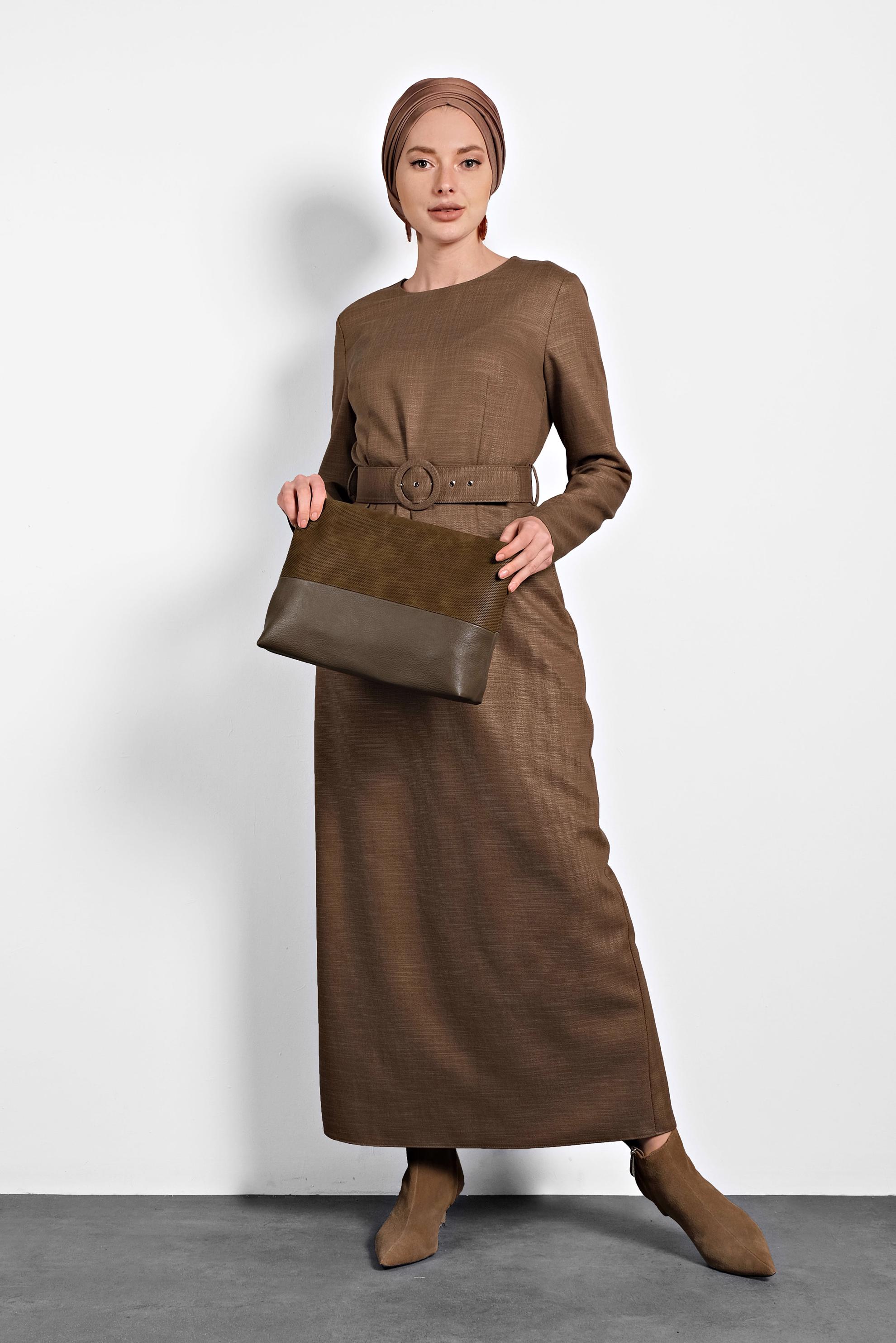 Tesettür giyim VİZON KEMERLİ ELBİSE 40372 