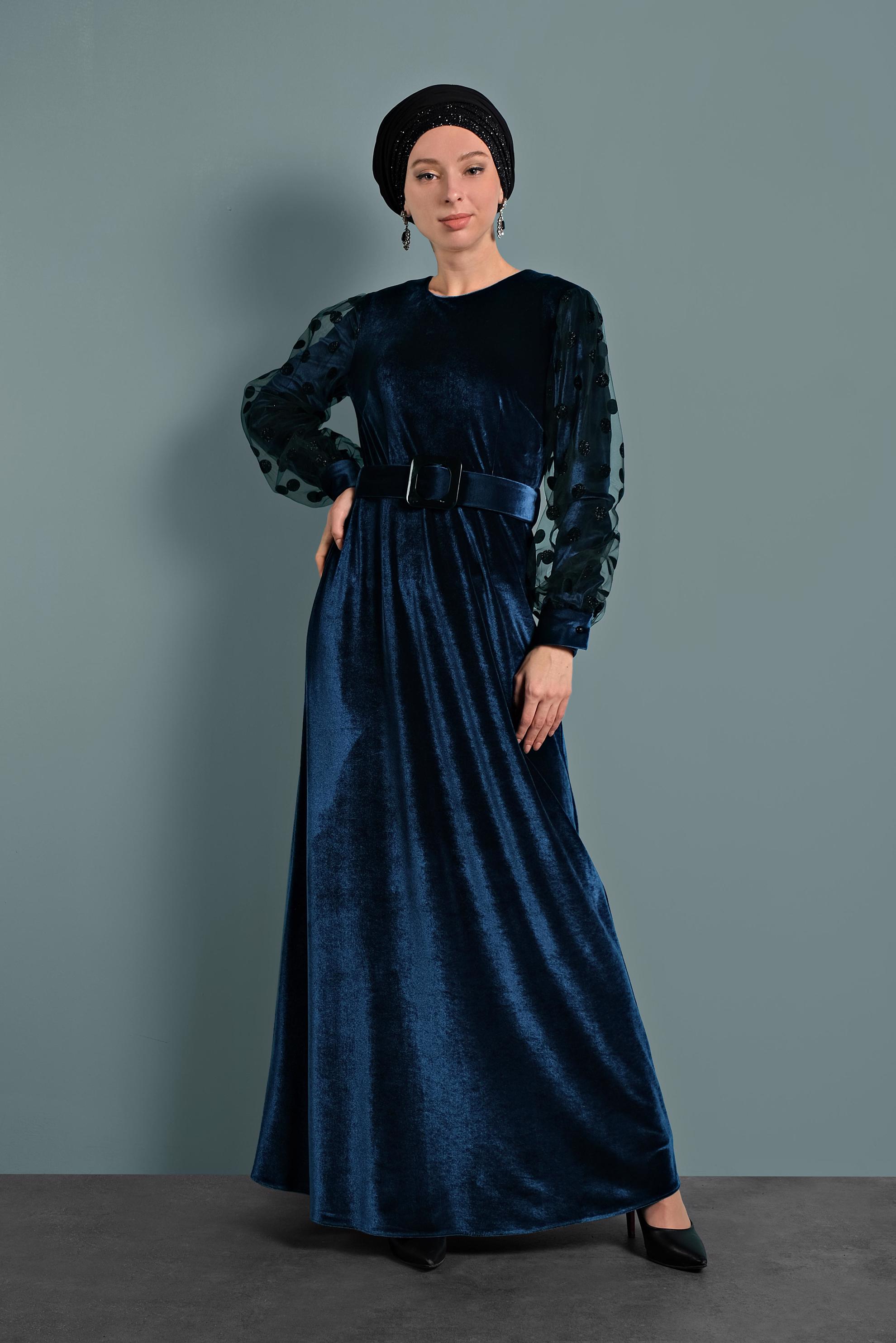 Tesettür giyim LACİVERT KADİFE KOLLARI TÜLLÜ KEMERLİ ELBİSE 40378 