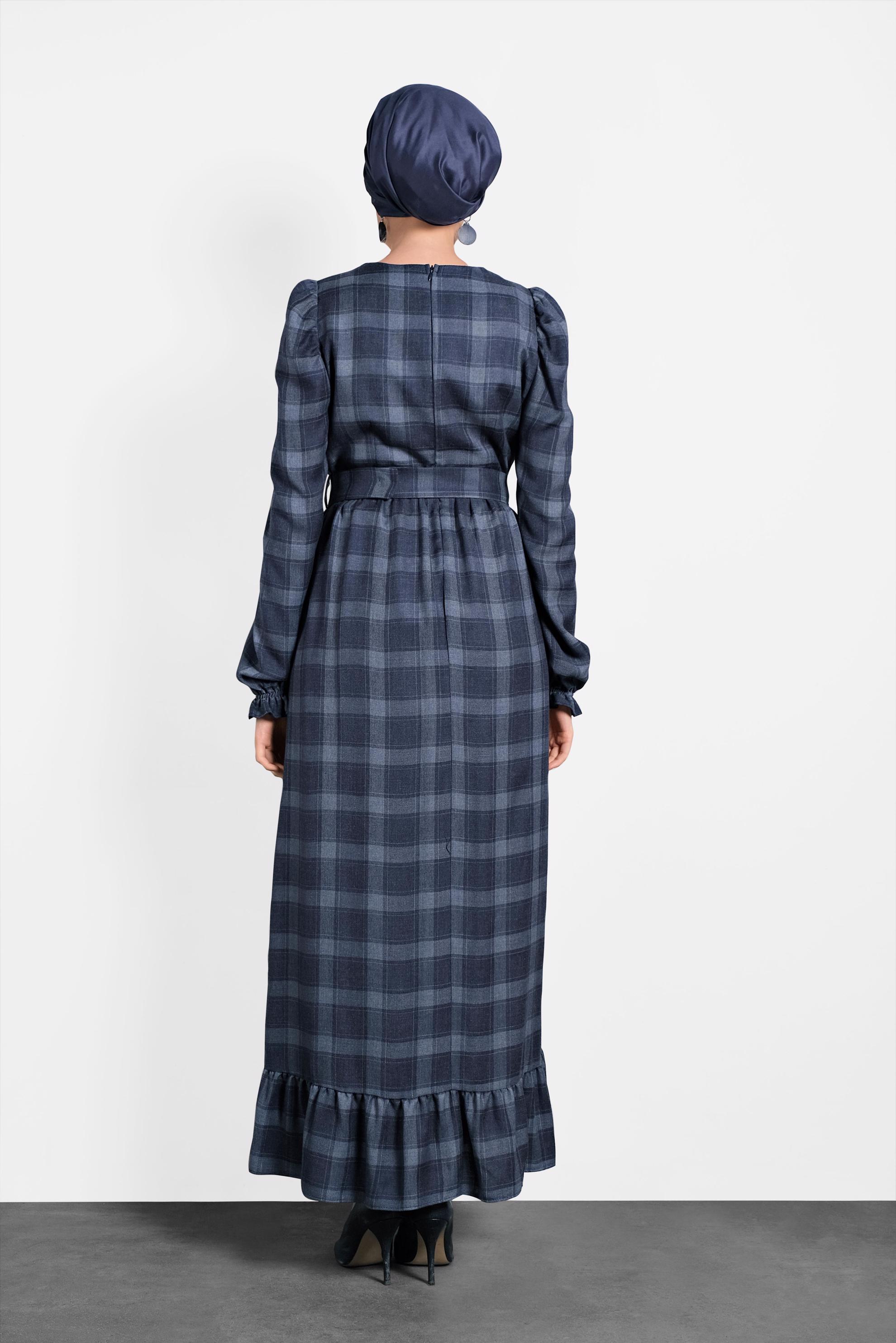 Tesettür giyim LACİVERT DÜĞMELİ EKOSE ELBİSE 40383 