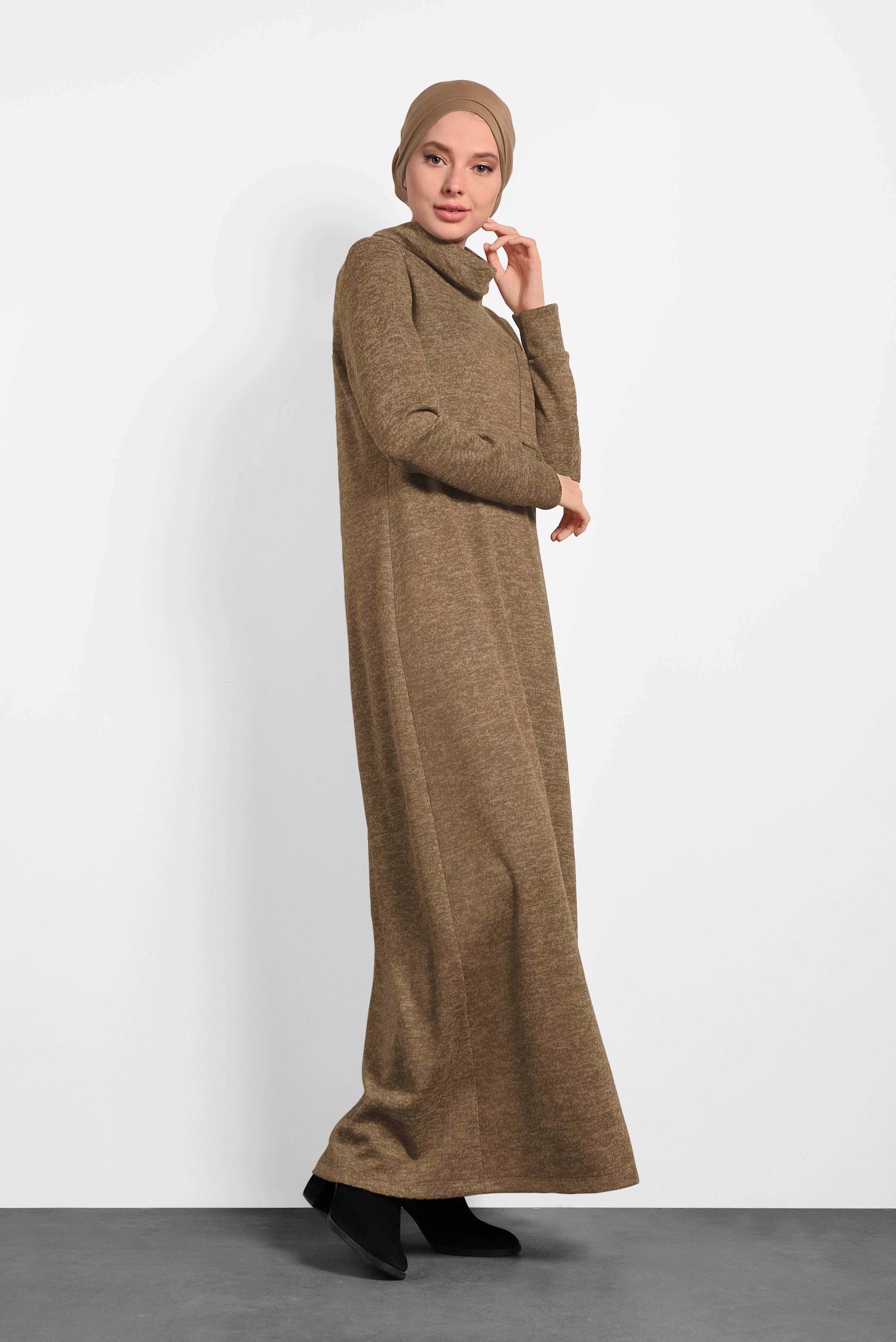 Tesettür giyim KAHVE BOĞAZLI TRİKO ELBİSE 40397 