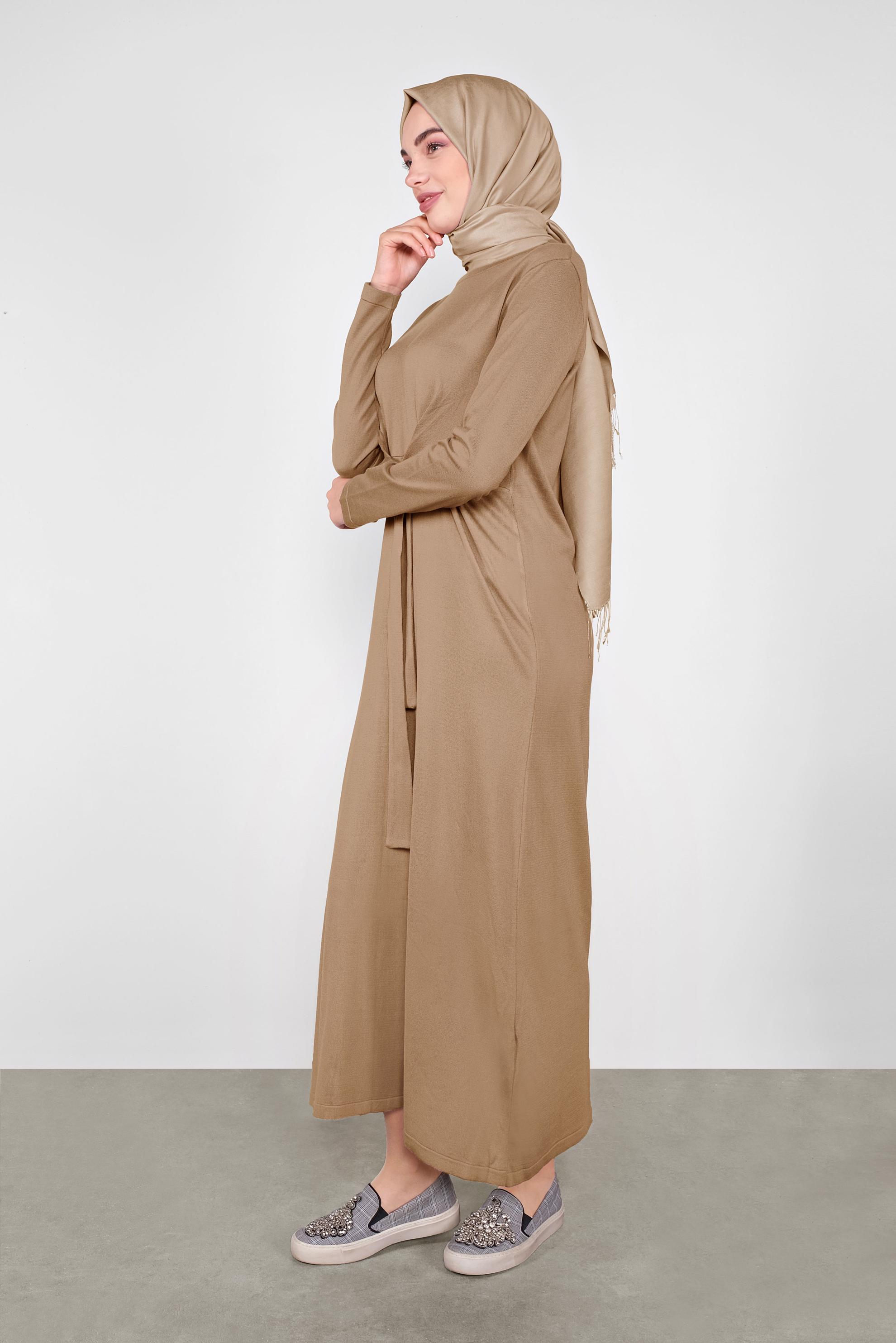 Tesettür giyim KAHVE BÜZGÜLÜ TRİKO ELBİSE 41029 