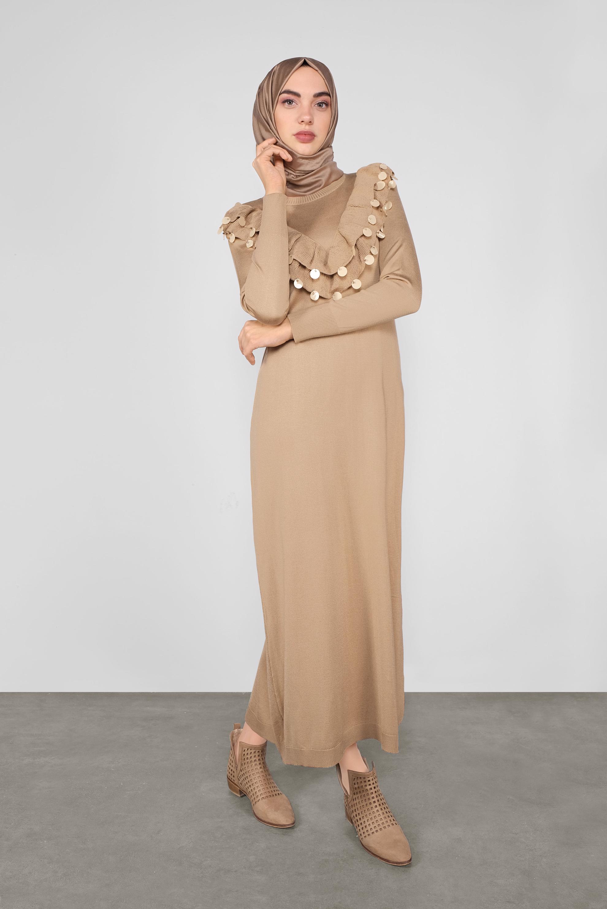 Tesettür giyim KAHVE PUL DETAYLI TRİKO ELBİSE 41030