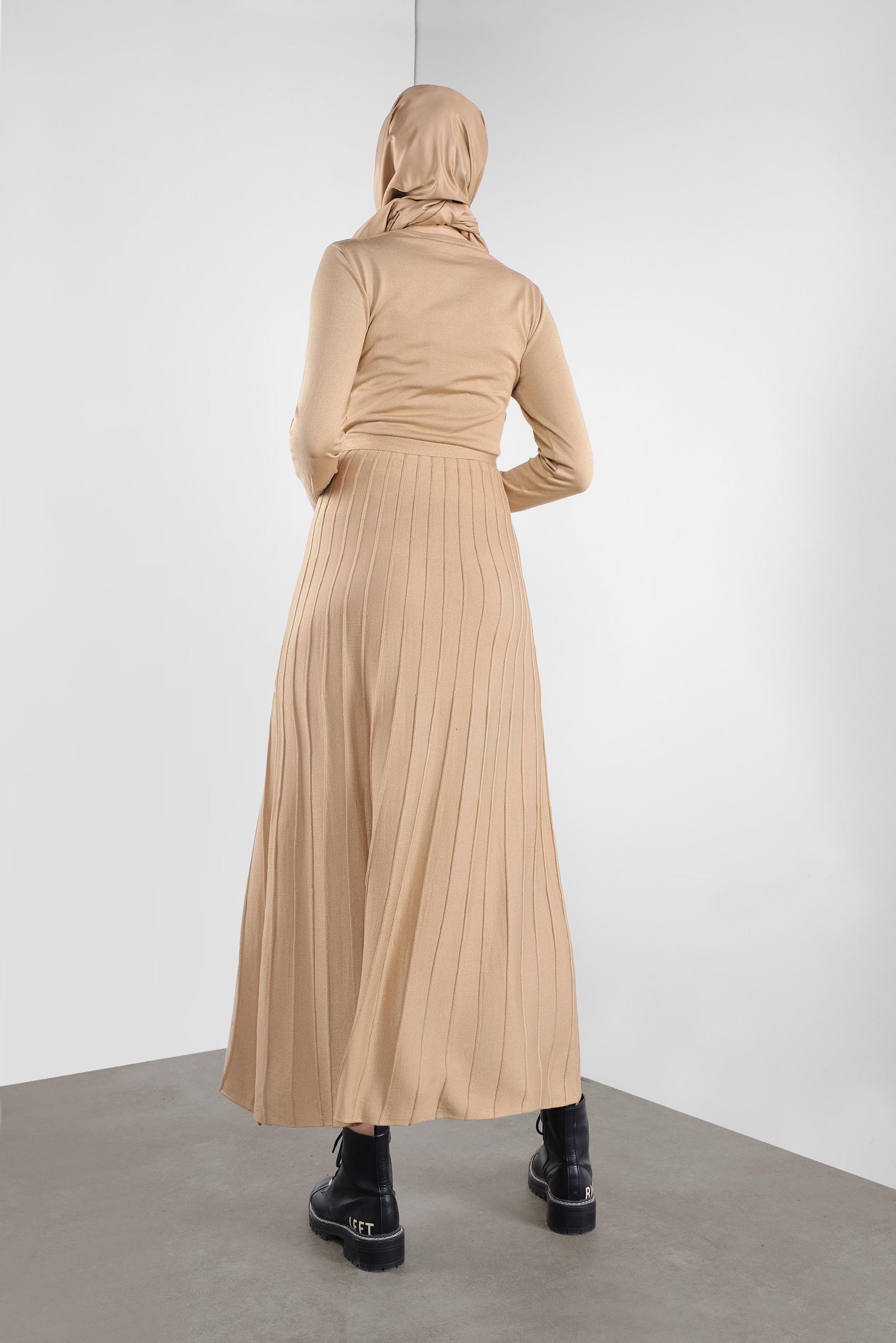 Tesettür giyim KAHVE PİLİSELİ TRİKO ELBİSE 41031