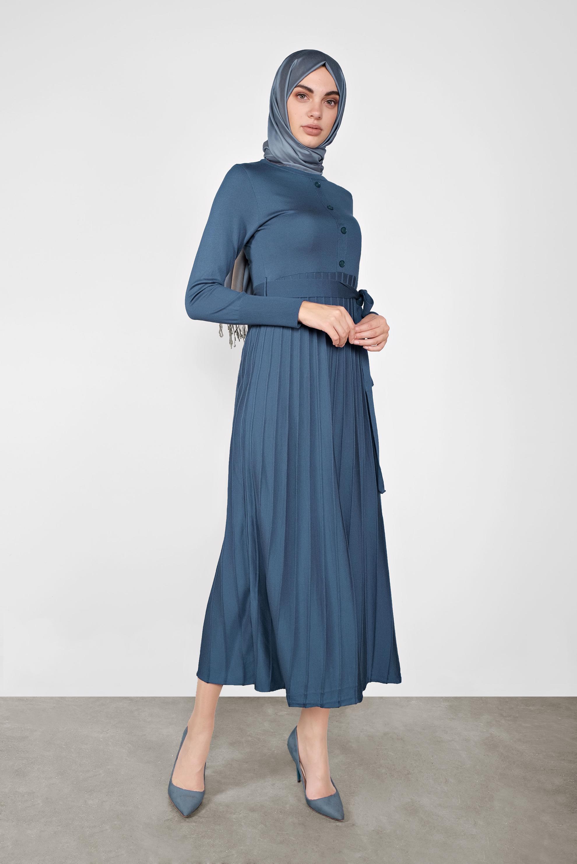 Tesettür giyim LACİVERT PİLİSELİ TRİKO ELBİSE 41031