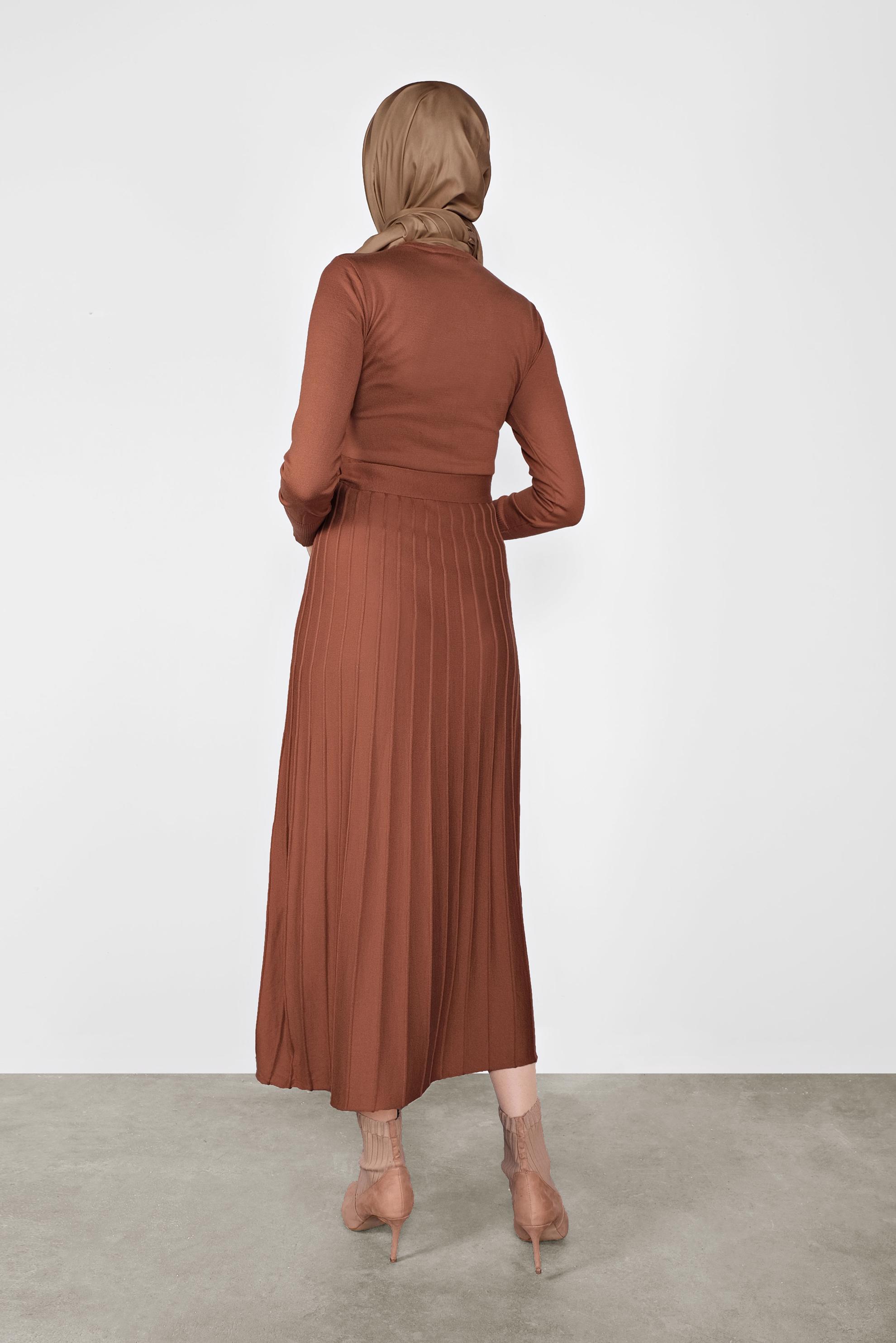 Tesettür giyim TURUNCU PİLİSELİ TRİKO ELBİSE 41031