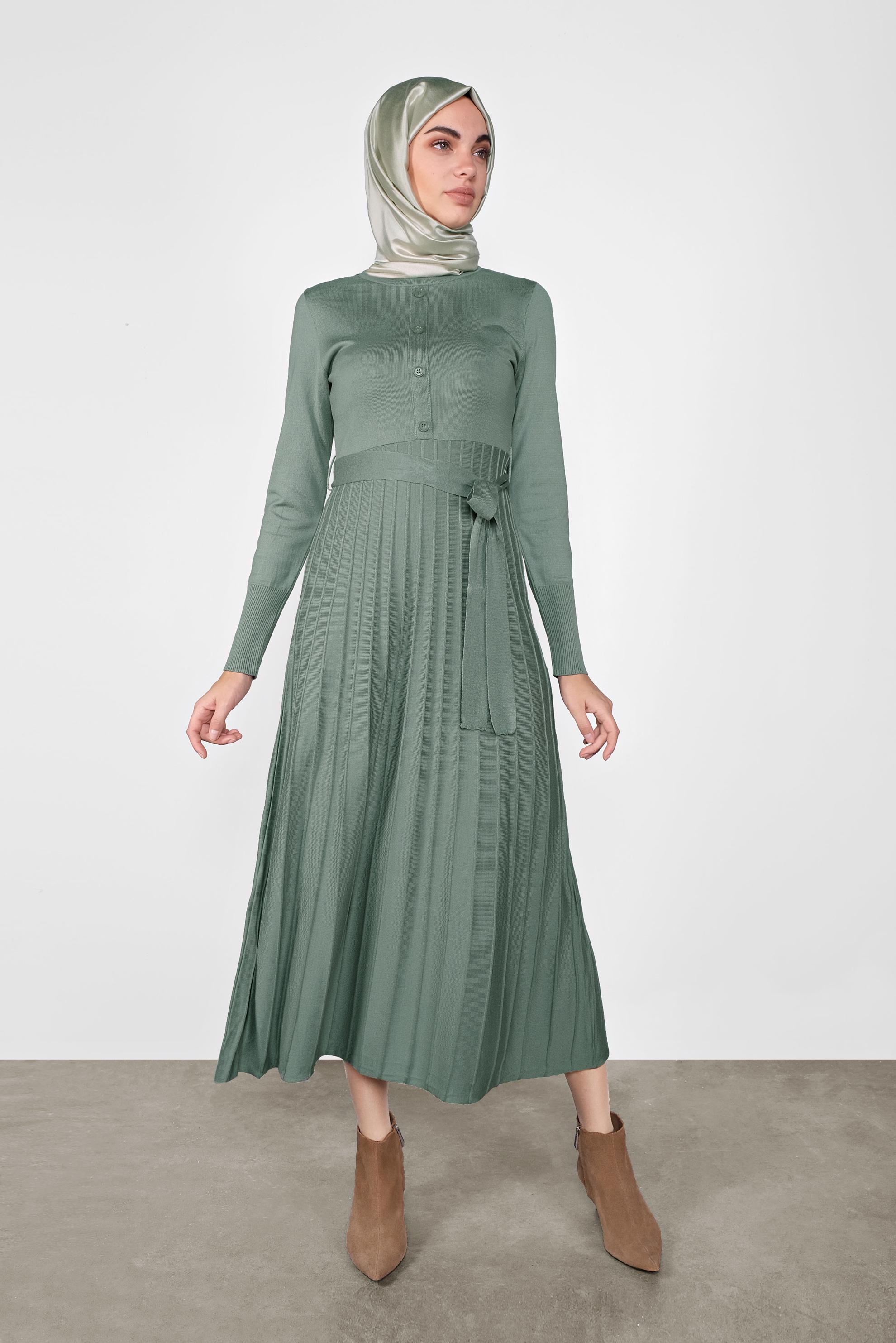 Tesettür giyim YEŞİL PİLİSELİ TRİKO ELBİSE 41031