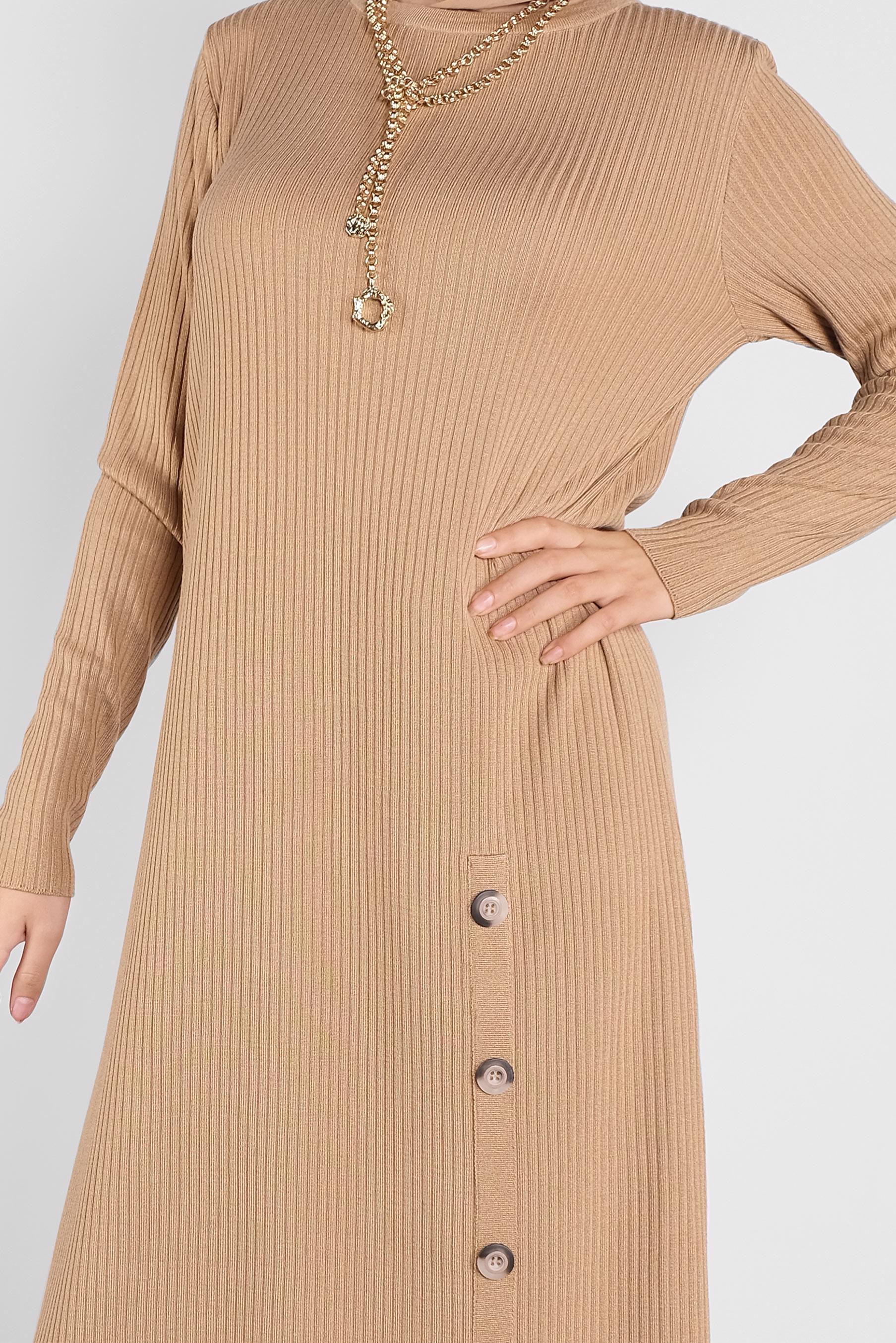 Tesettür giyim KAHVE DÜĞME DETAYLI TRİKO ELBİSE 41032 